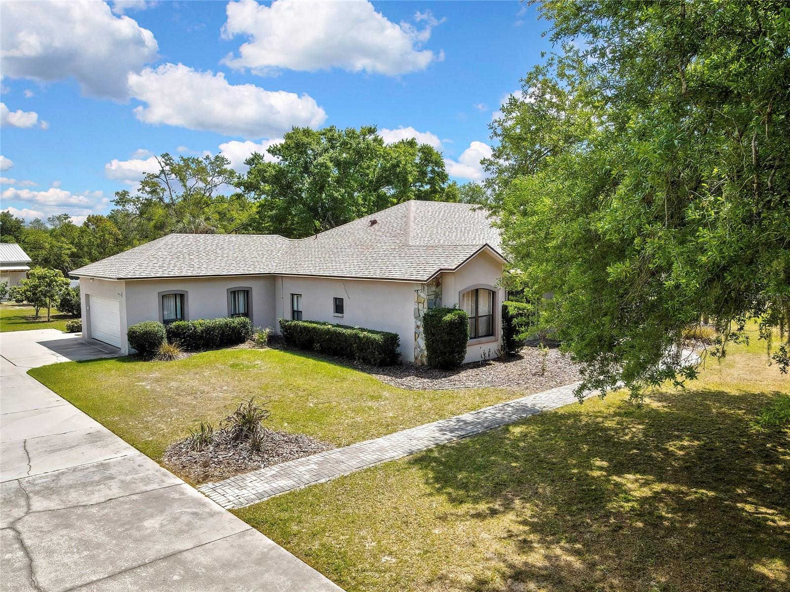 18401 30TH ST, LUTZ, FL, 33559