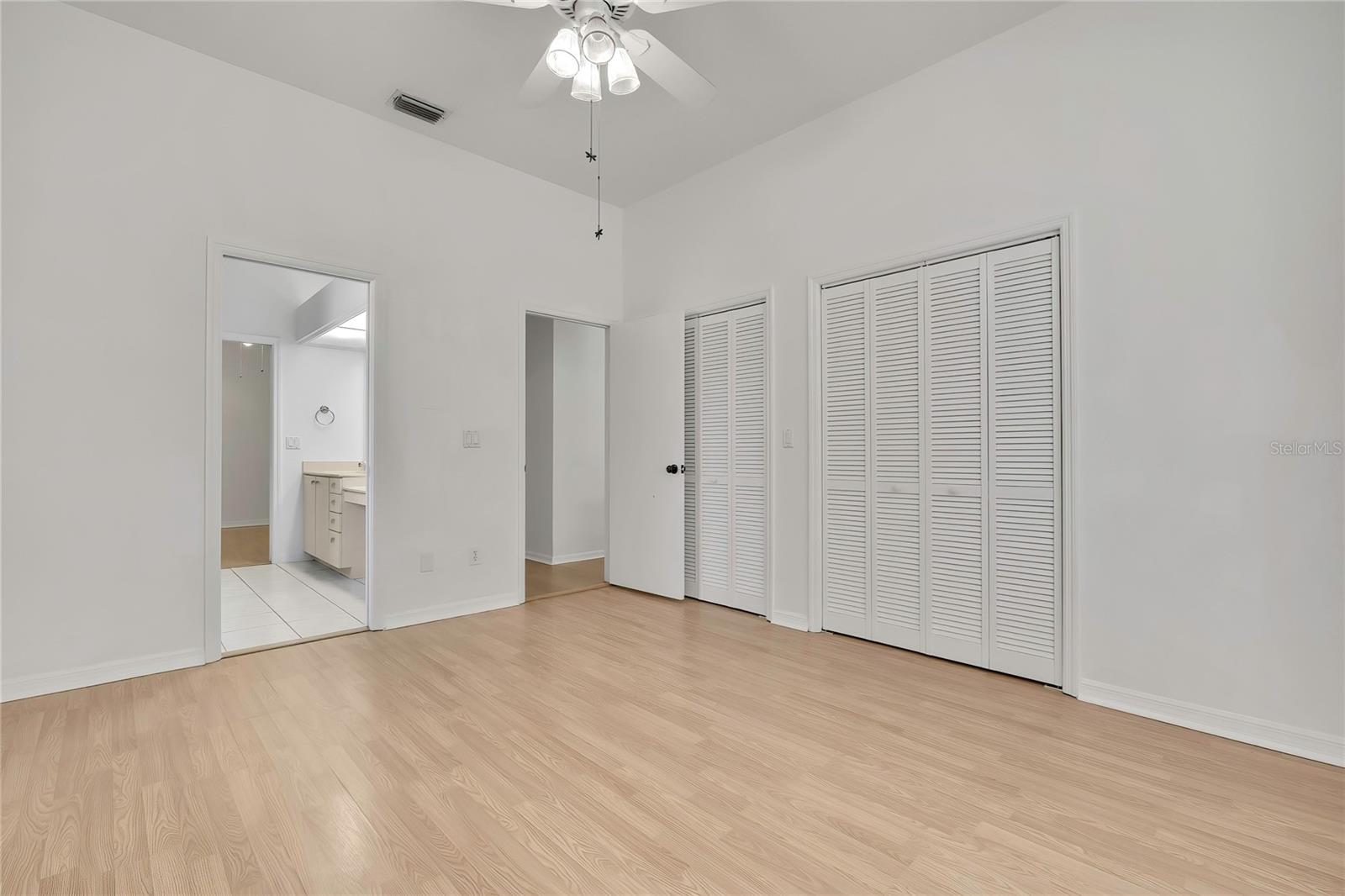 18401 30TH ST, LUTZ, FL, 33559