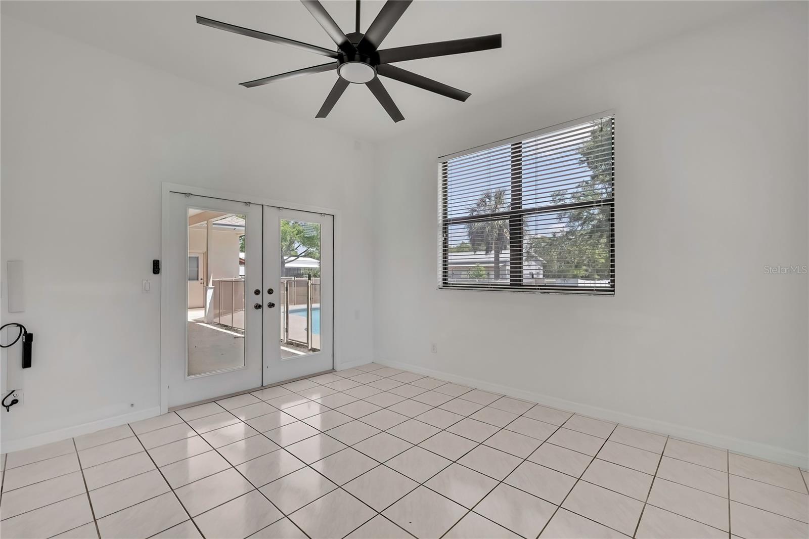 18401 30TH ST, LUTZ, FL, 33559