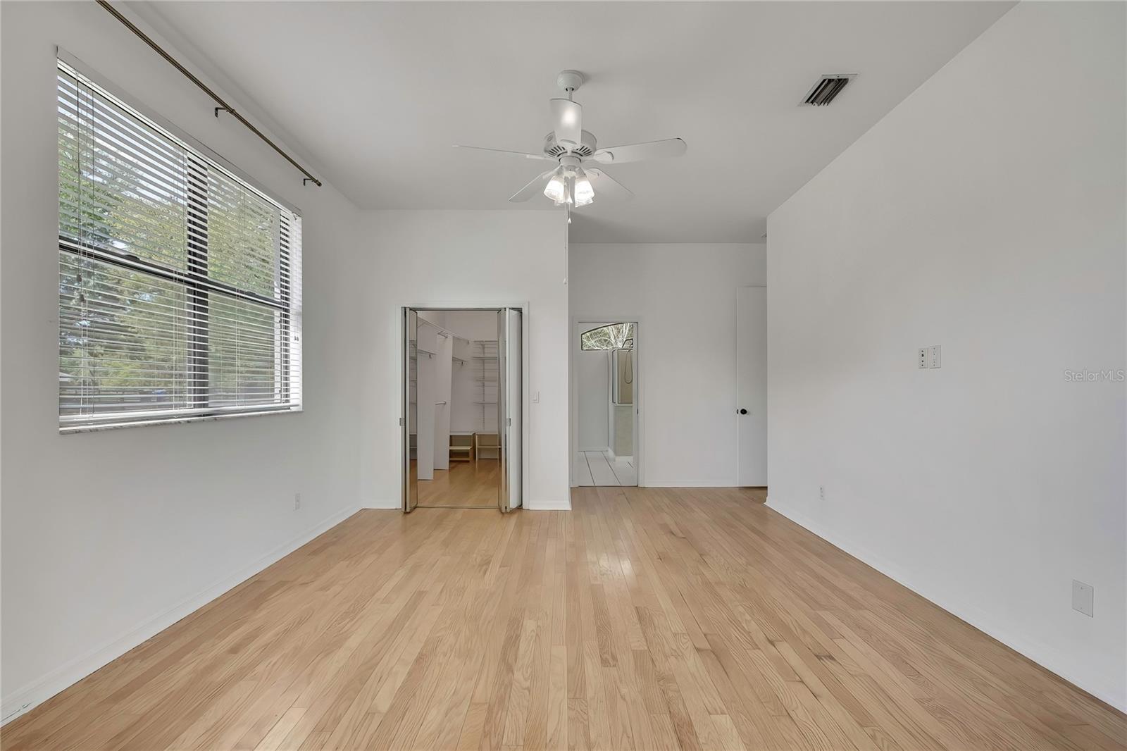 18401 30TH ST, LUTZ, FL, 33559