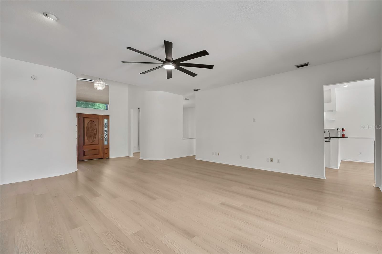 18401 30TH ST, LUTZ, FL, 33559