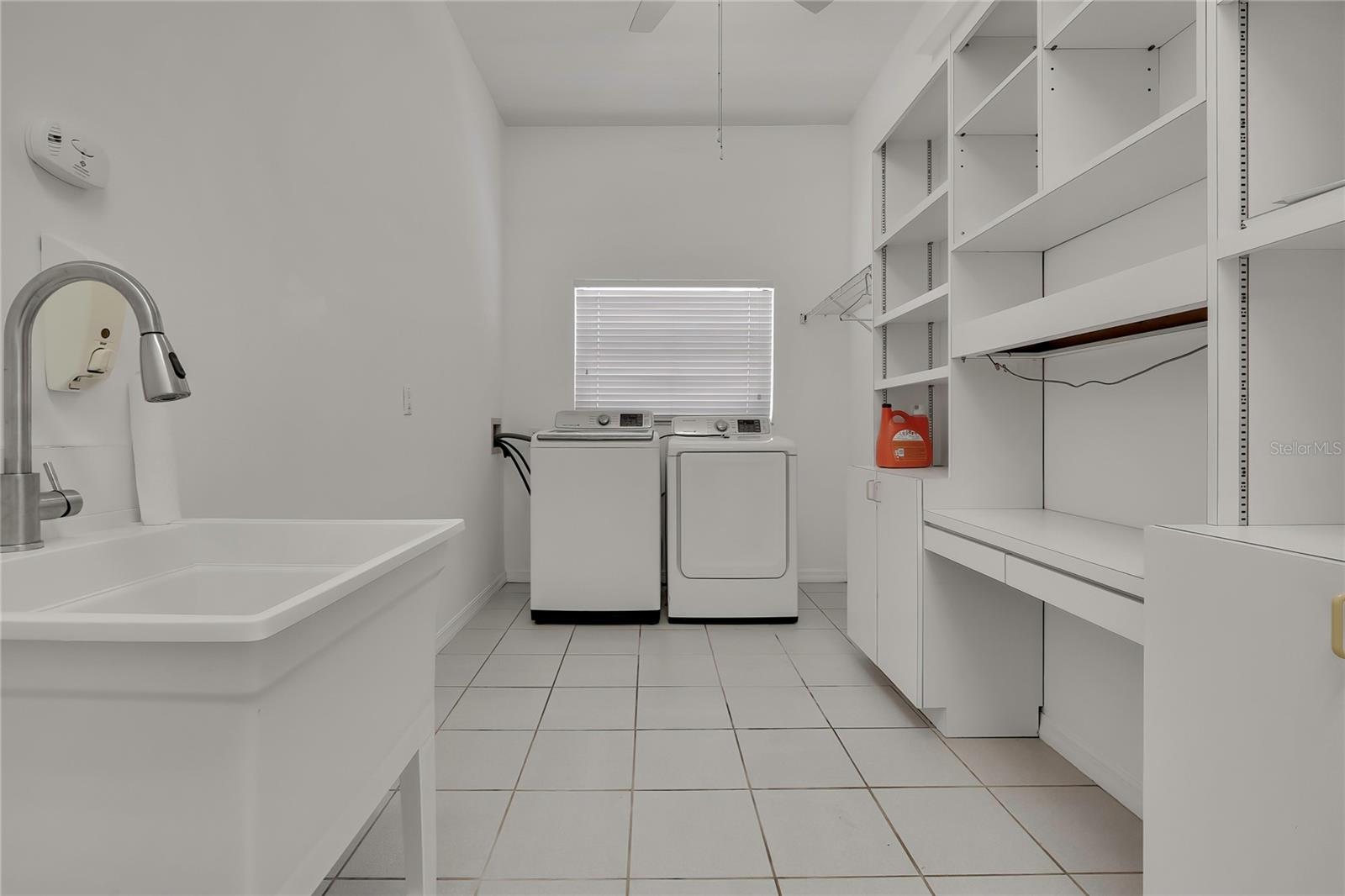 18401 30TH ST, LUTZ, FL, 33559