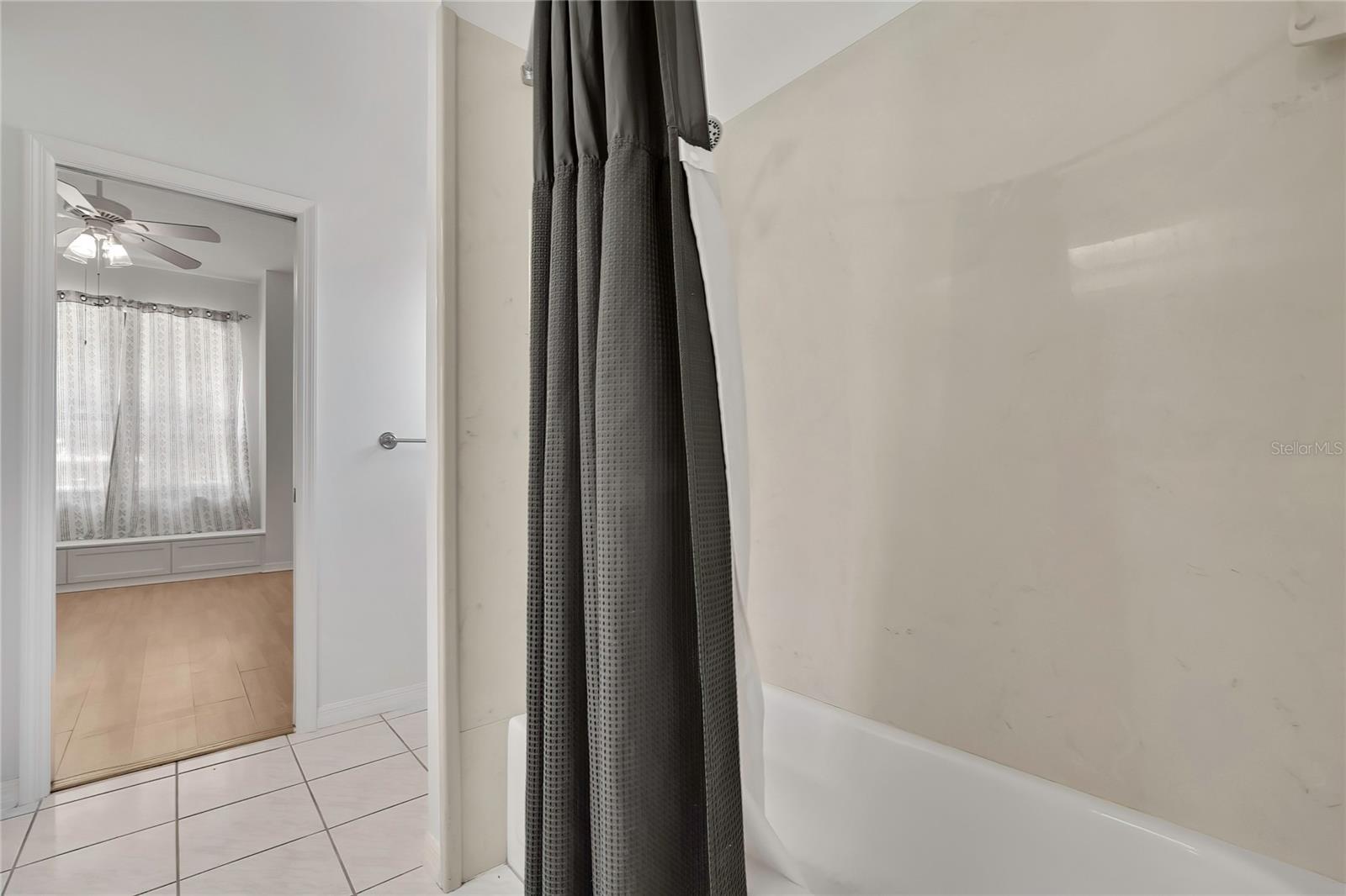 18401 30TH ST, LUTZ, FL, 33559