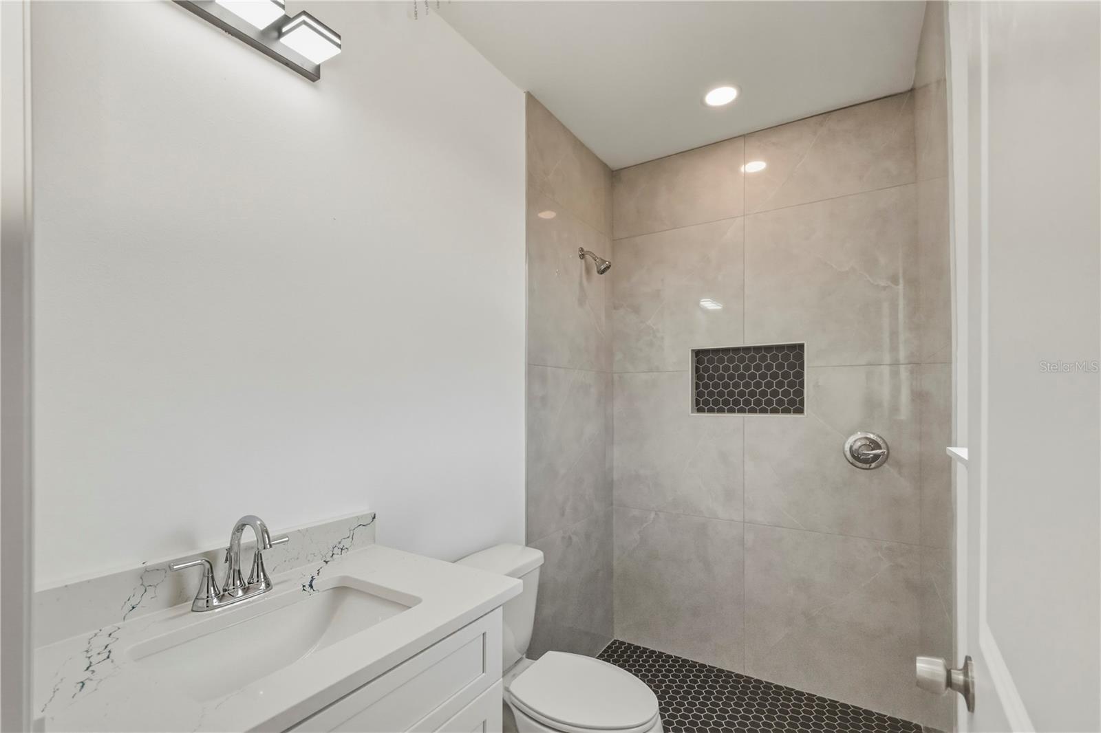 10165 & 10157 KINGSVILLE DR, PORT CHARLOTTE, FL, 33981