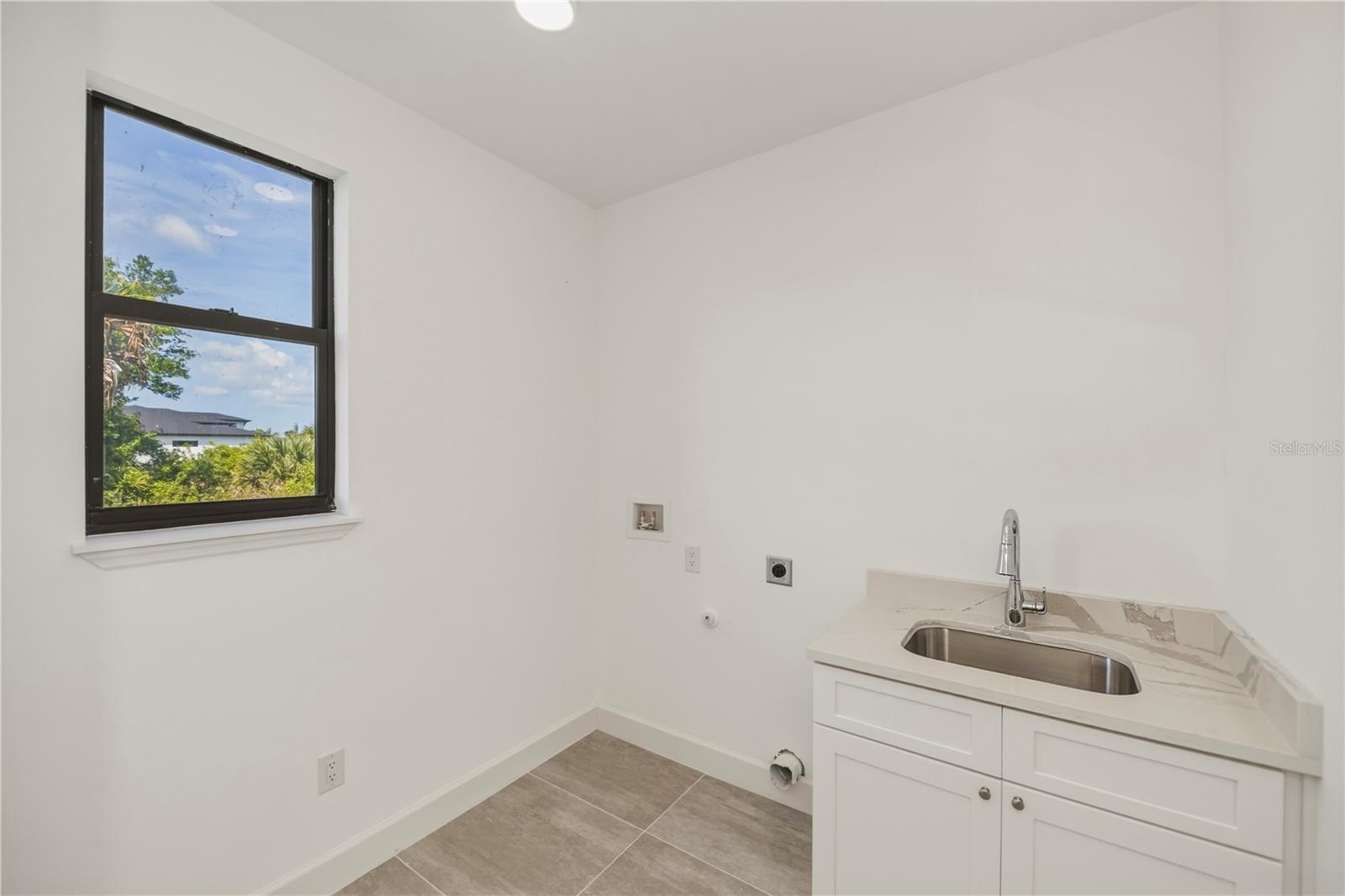10165 & 10157 KINGSVILLE DR, PORT CHARLOTTE, FL, 33981