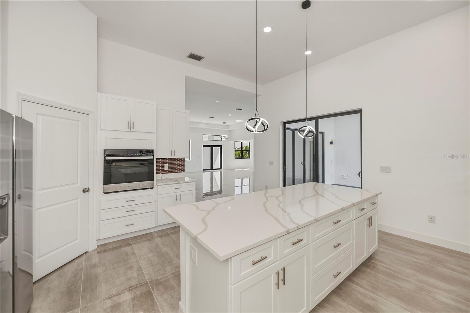 10165 & 10157 KINGSVILLE DR, PORT CHARLOTTE, FL, 33981