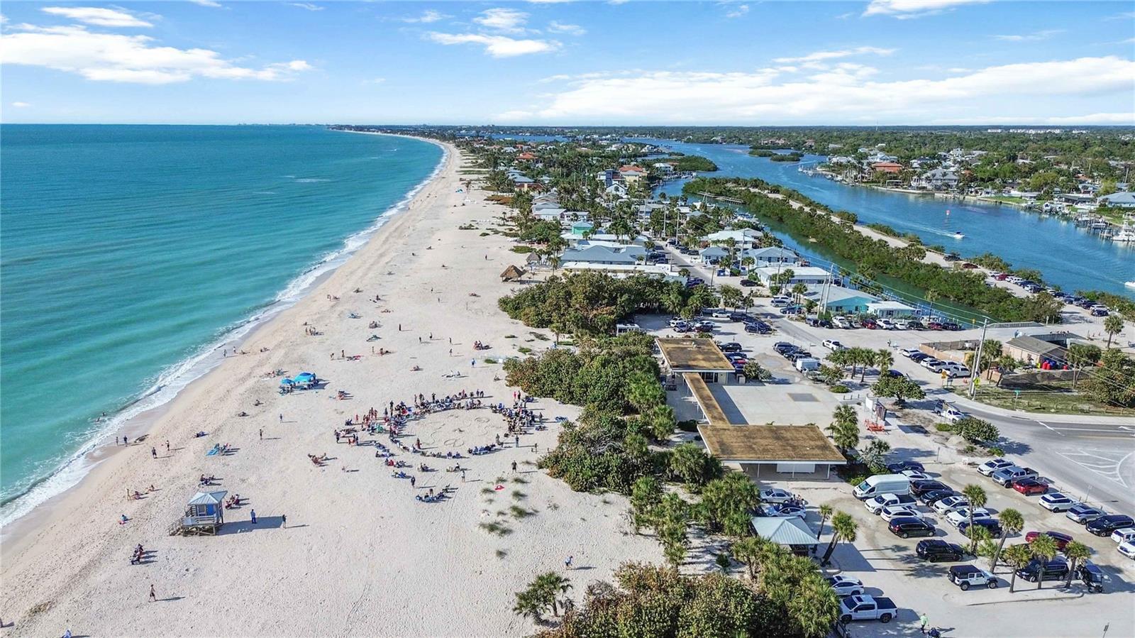 2273 LAKEWOOD DR, NOKOMIS, FL, 34275