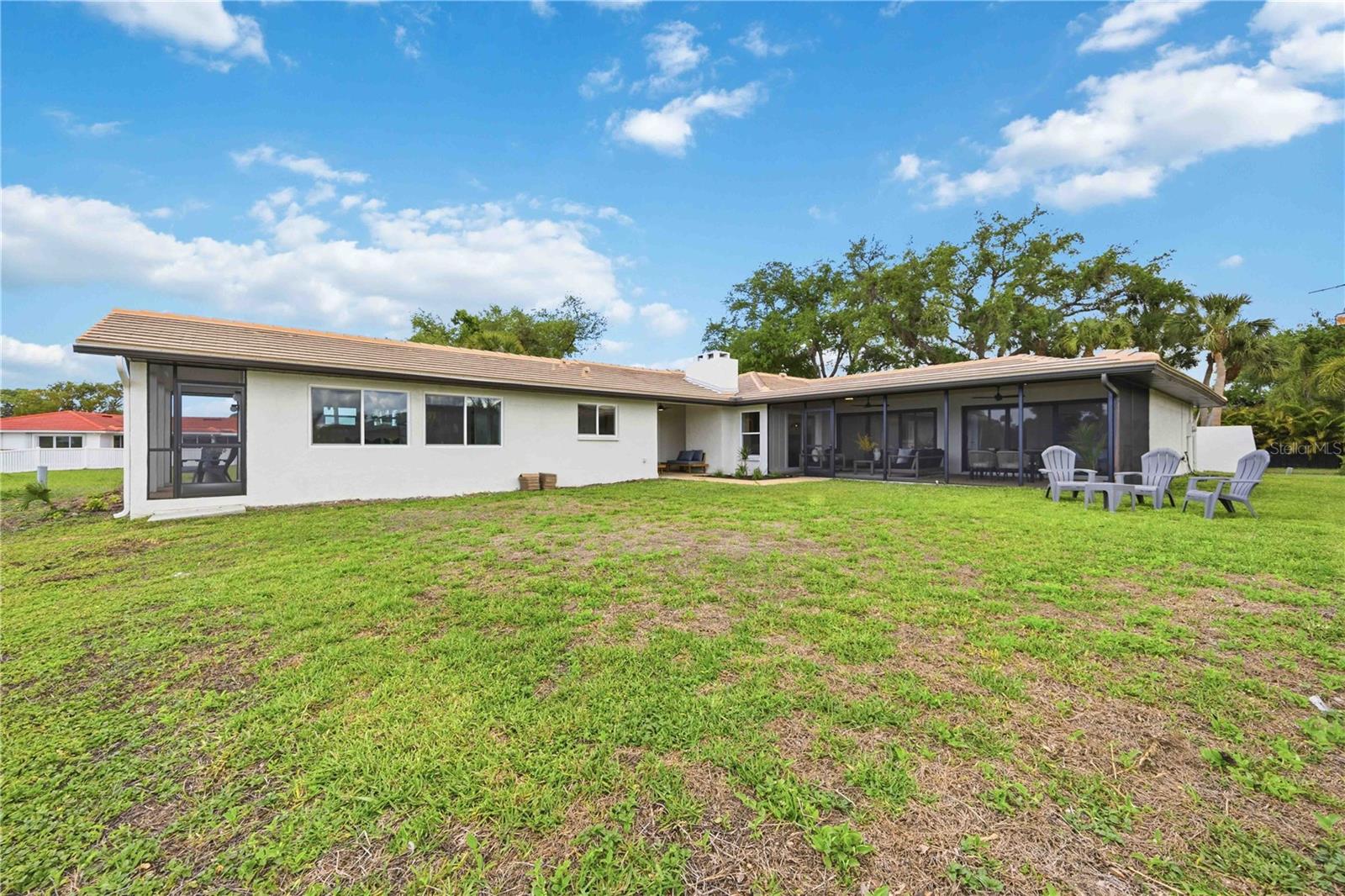 2273 LAKEWOOD DR, NOKOMIS, FL, 34275