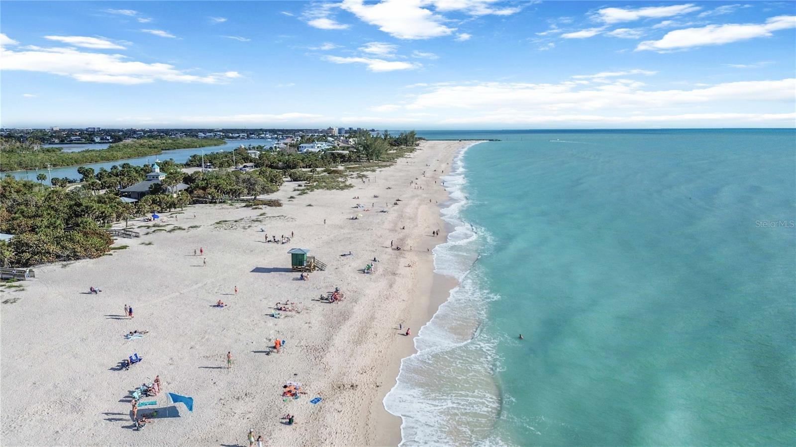 2273 LAKEWOOD DR, NOKOMIS, FL, 34275