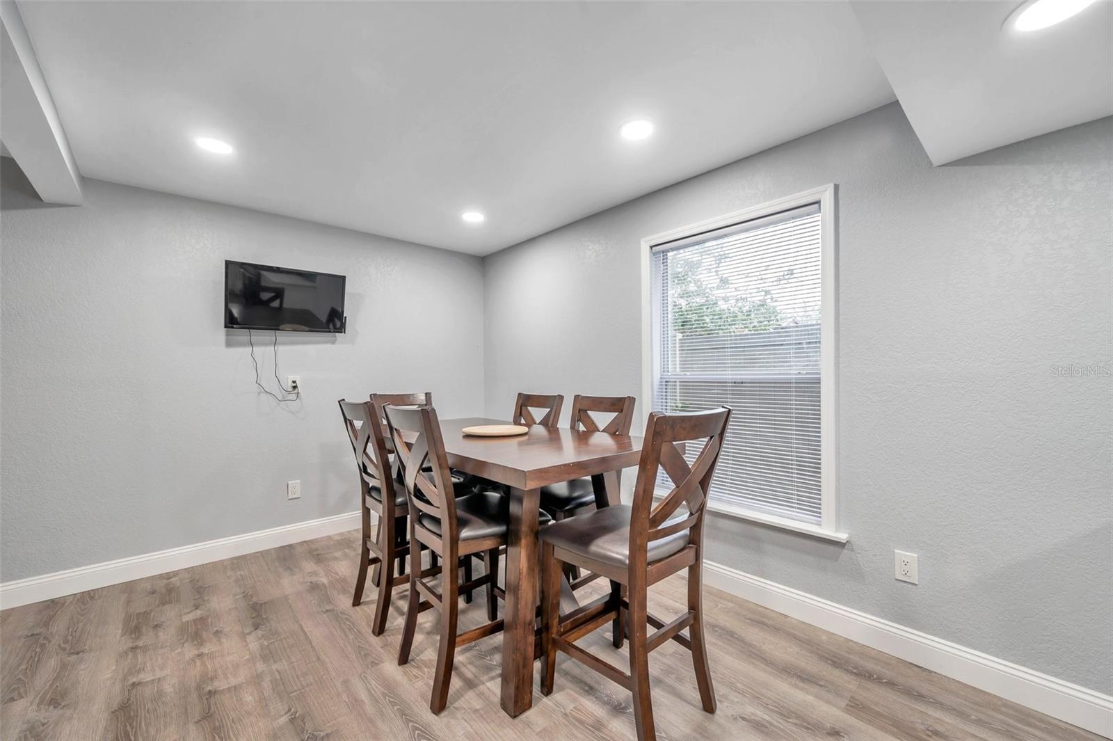 3720 3RD AVE N #1/2, ST PETERSBURG, FL, 33713