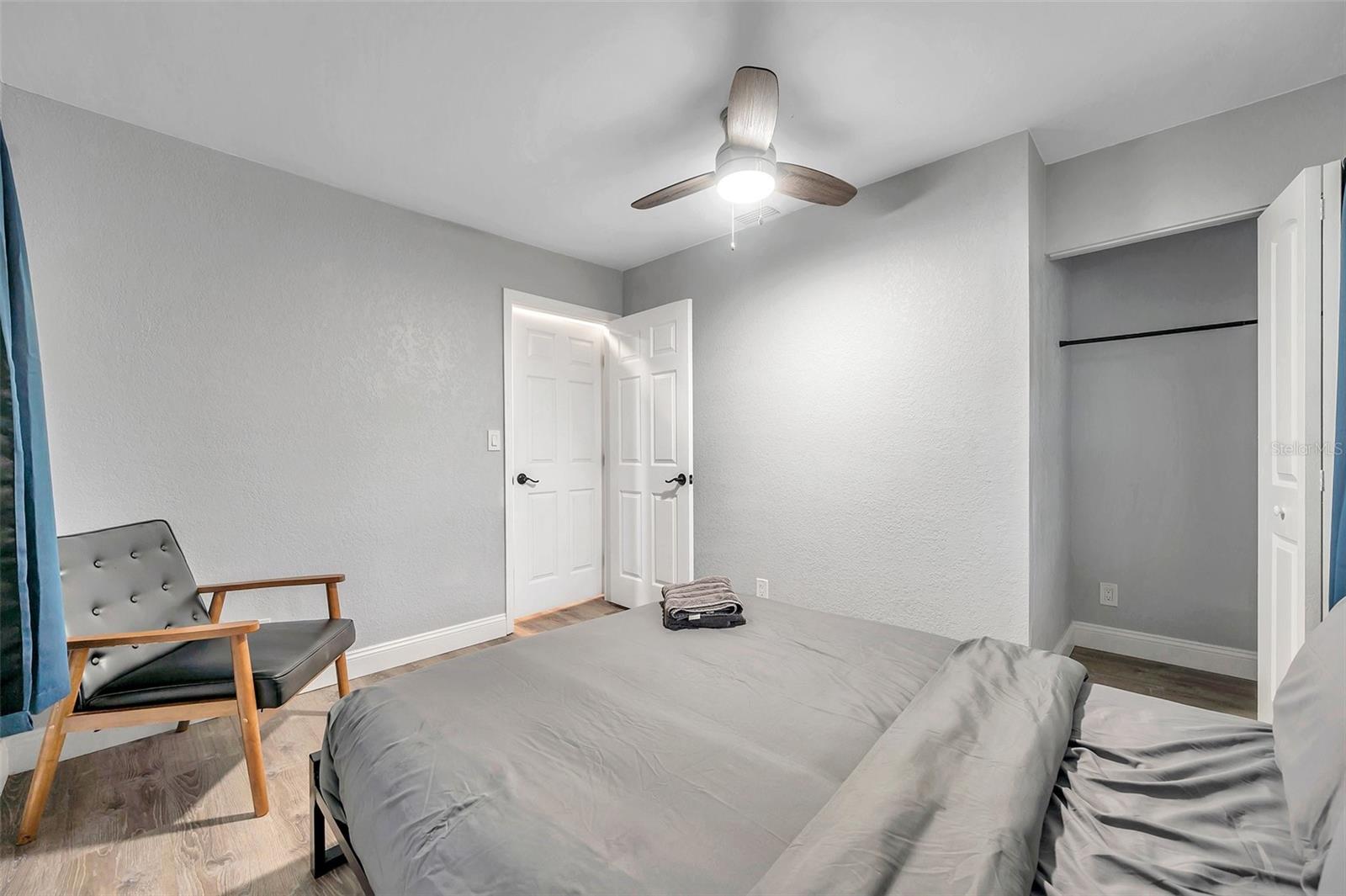 3720 3RD AVE N #1/2, ST PETERSBURG, FL, 33713