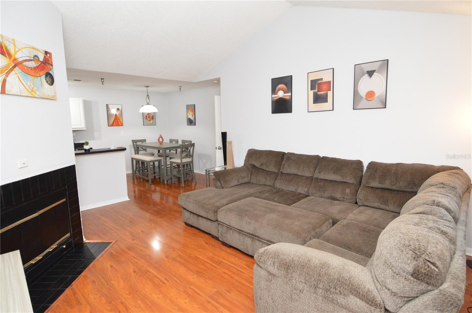 10263 GANDY BLVD N #108, ST PETERSBURG, FL, 33702