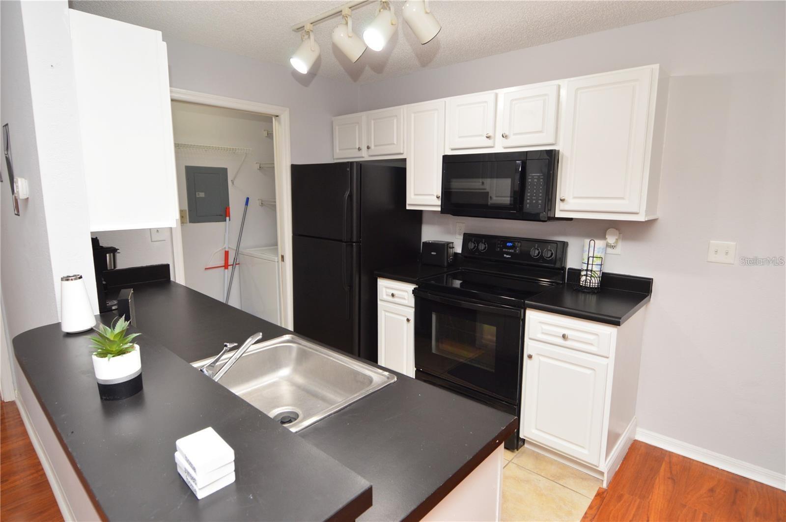 10263 GANDY BLVD N #108, ST PETERSBURG, FL, 33702