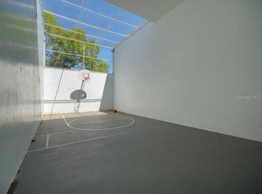 10263 GANDY BLVD N #108, ST PETERSBURG, FL, 33702