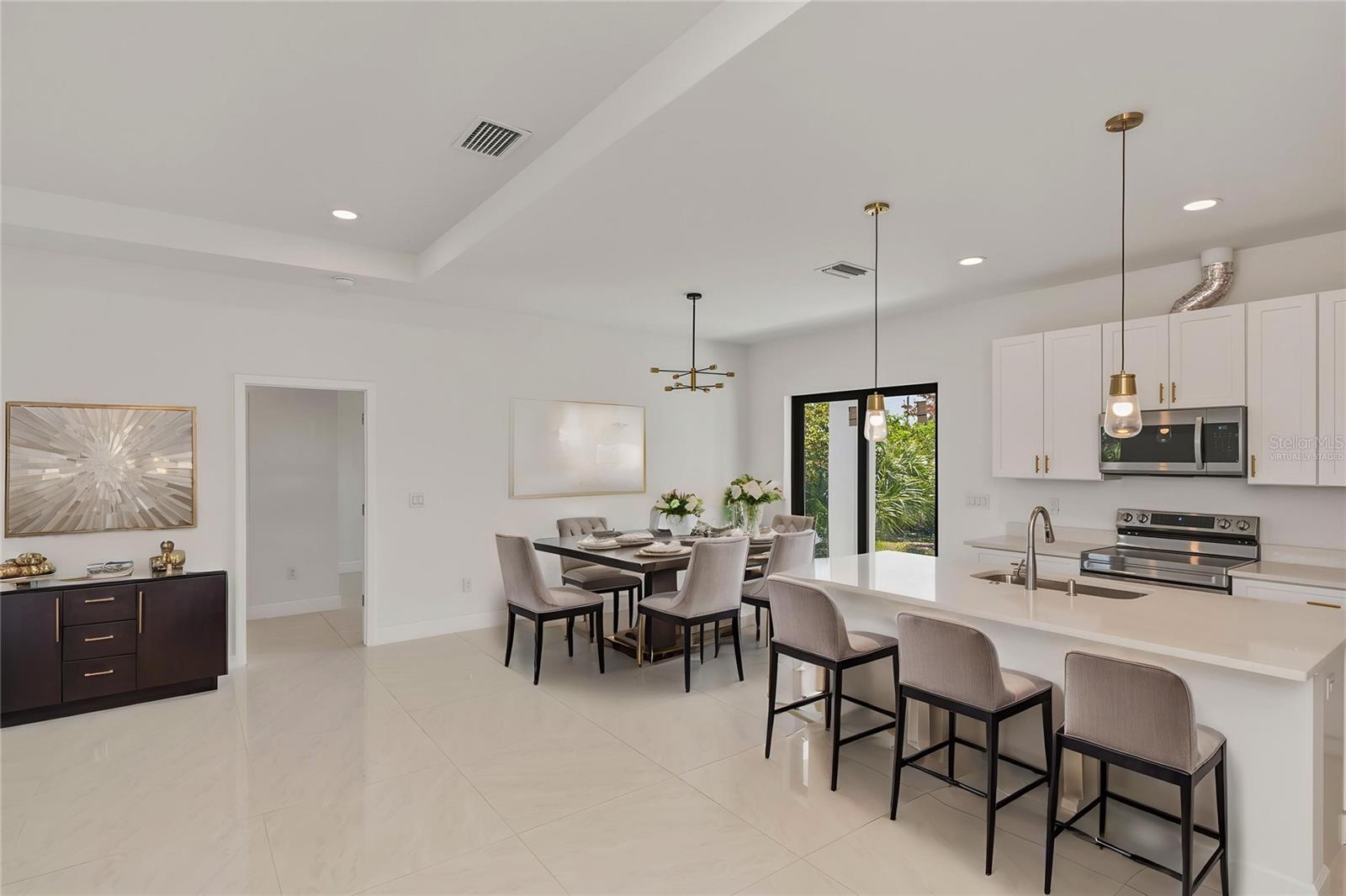15089 ALDAMA CIR, PORT CHARLOTTE, FL, 33981