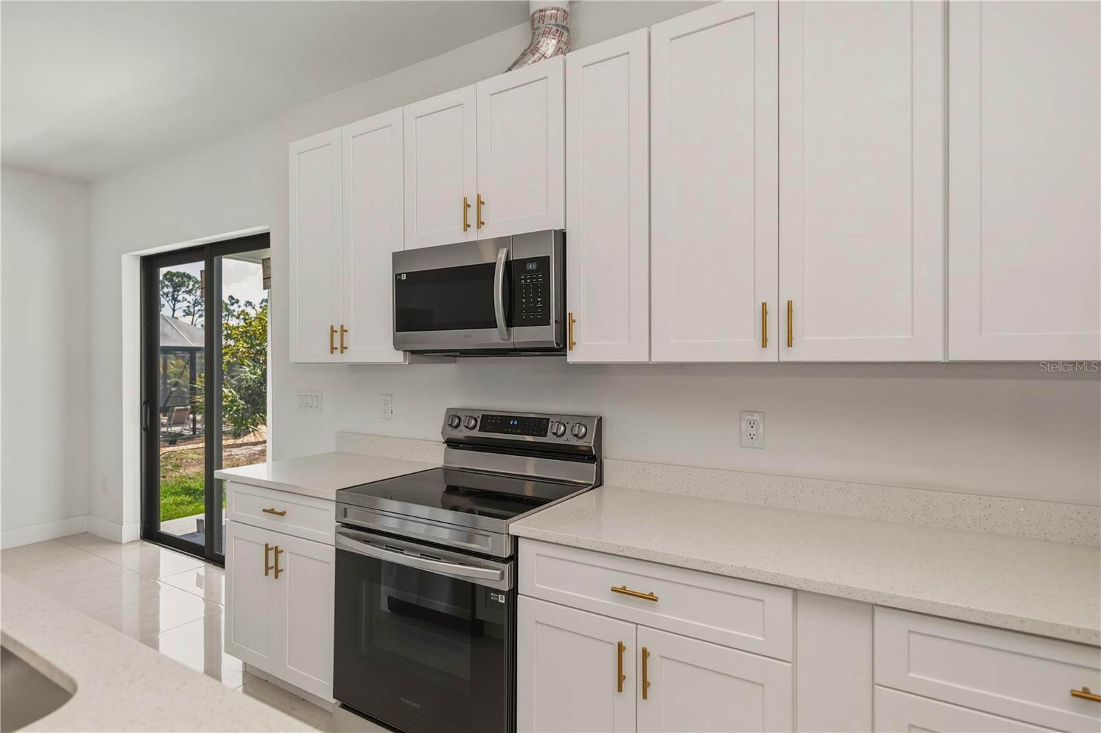 15089 ALDAMA CIR, PORT CHARLOTTE, FL, 33981