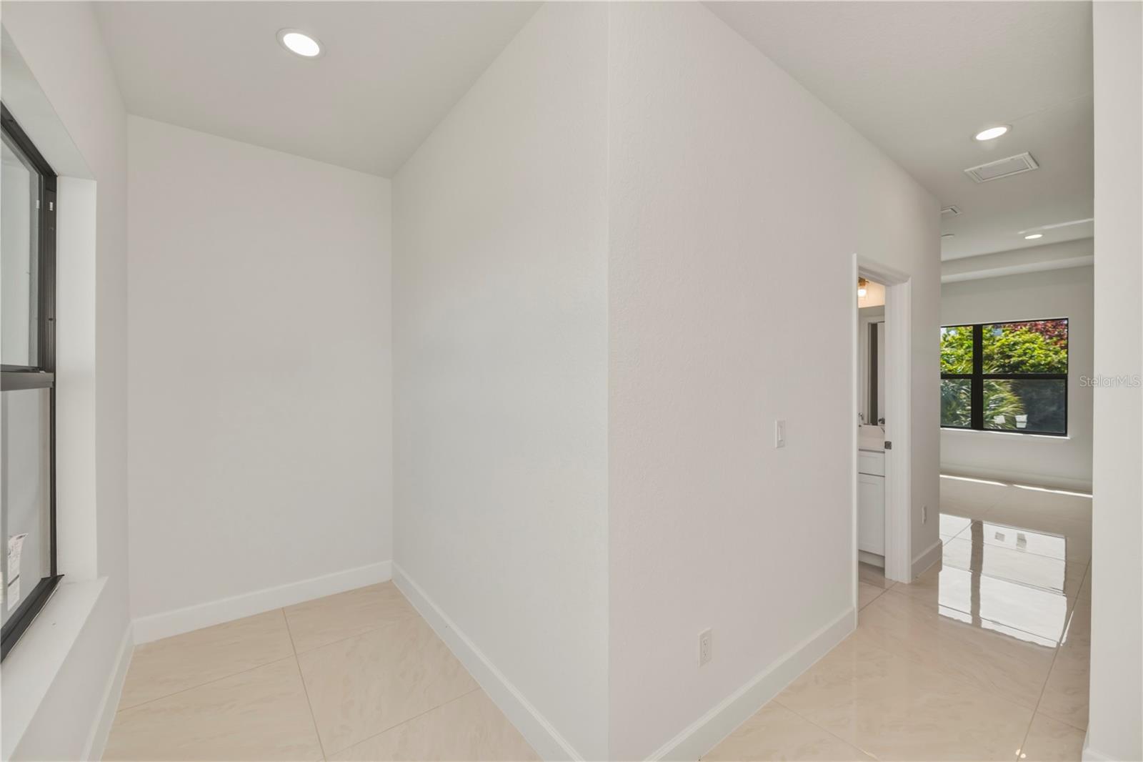 15089 ALDAMA CIR, PORT CHARLOTTE, FL, 33981