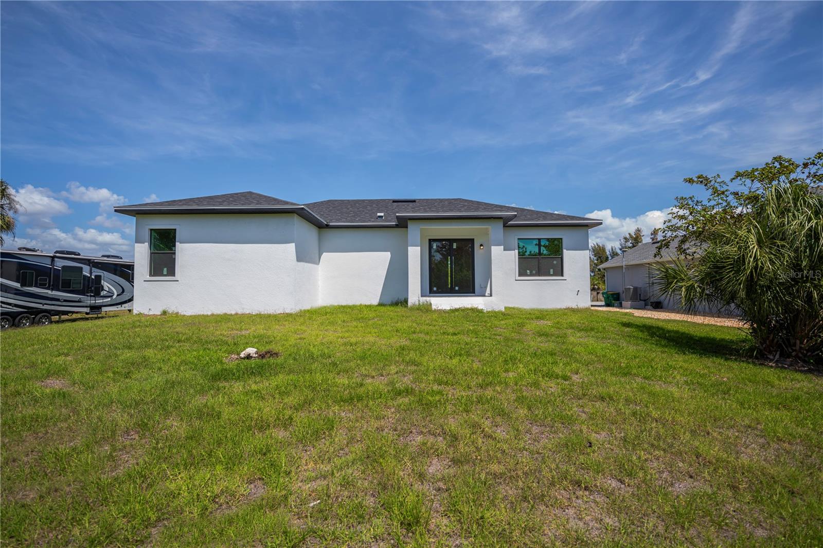 15089 ALDAMA CIR, PORT CHARLOTTE, FL, 33981