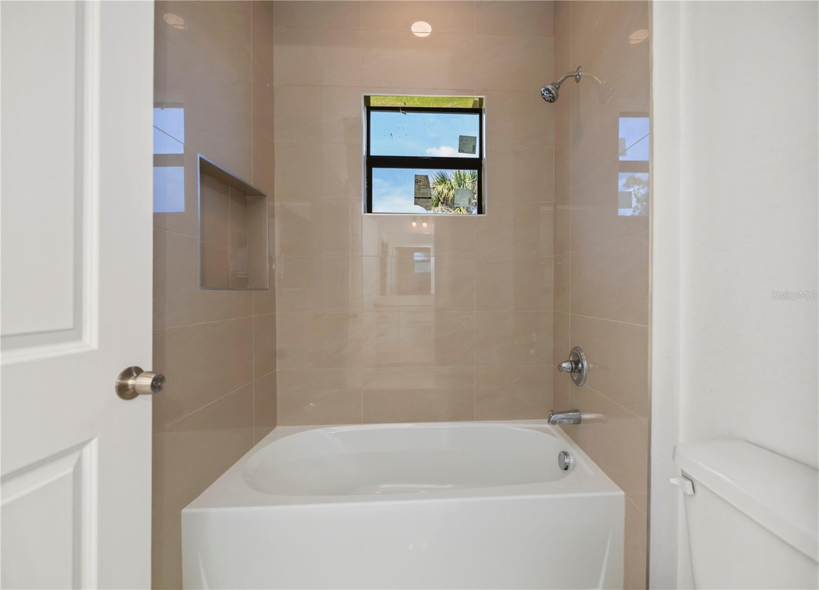 15089 ALDAMA CIR, PORT CHARLOTTE, FL, 33981