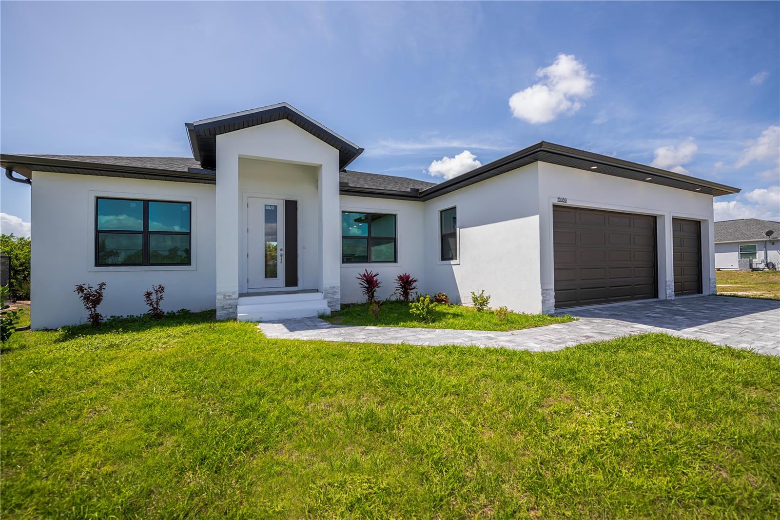 15089 ALDAMA CIR, PORT CHARLOTTE, FL, 33981