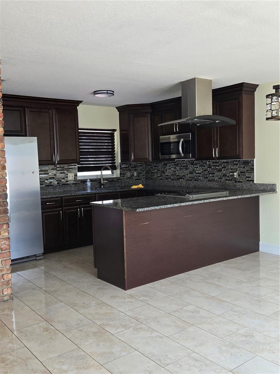 852 IBSEN AVE, ORLANDO, FL, 32809