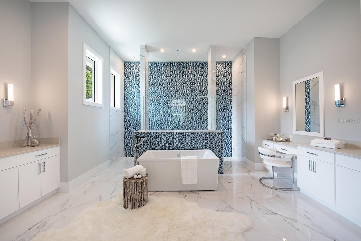 3307 W VAN BUREN DR, TAMPA, FL, 33611