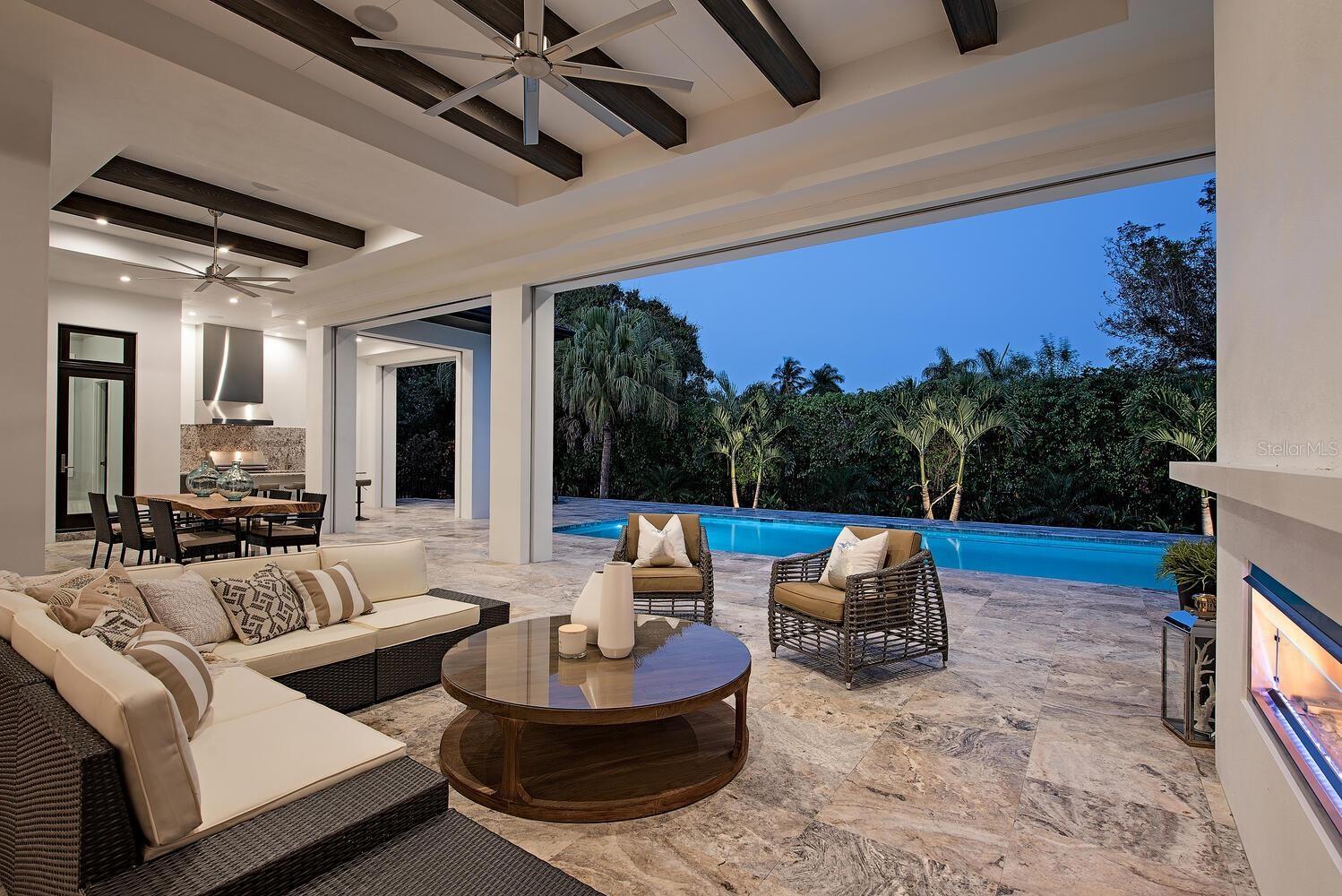 3307 W VAN BUREN DR, TAMPA, FL, 33611