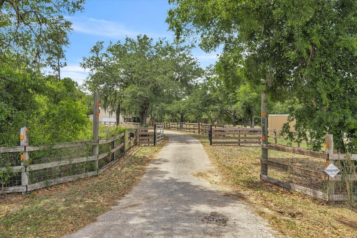 1807 NW OWENS AVE, ARCADIA, FL, 34266