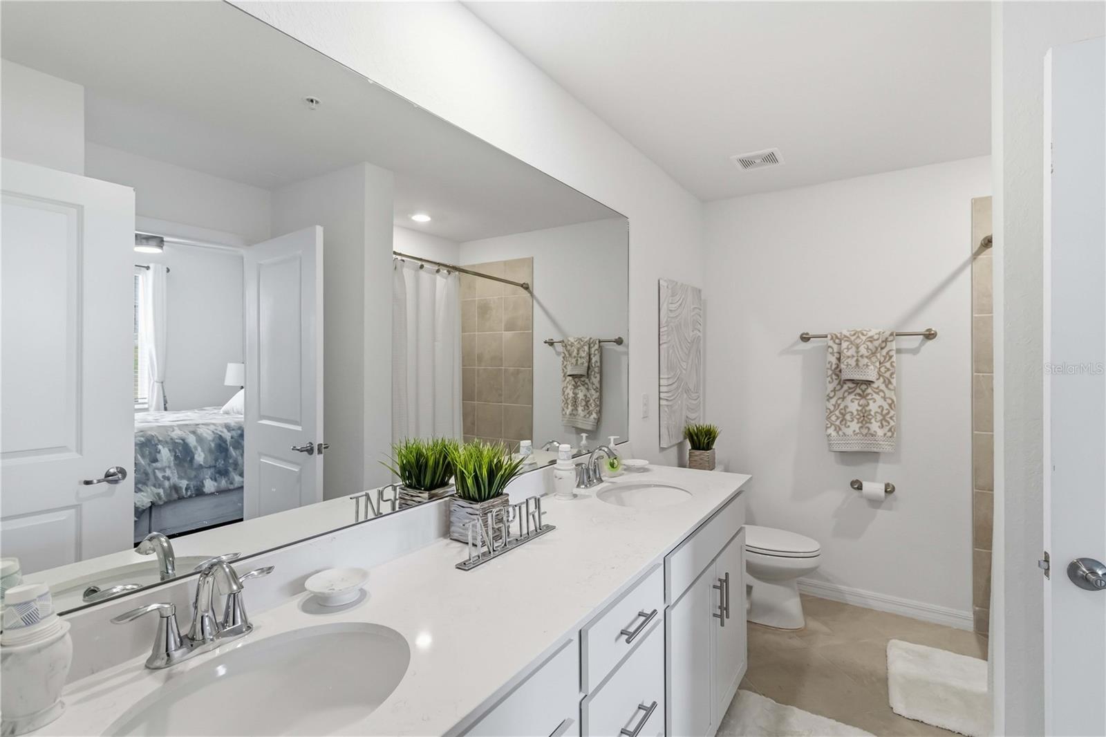 12140 WELLEN GOLF ST #208, VENICE, FL, 34293