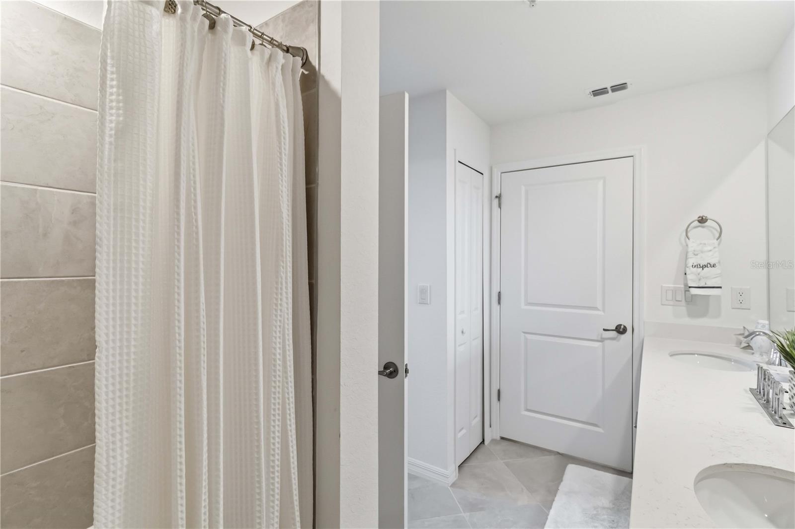 12140 WELLEN GOLF ST #208, VENICE, FL, 34293
