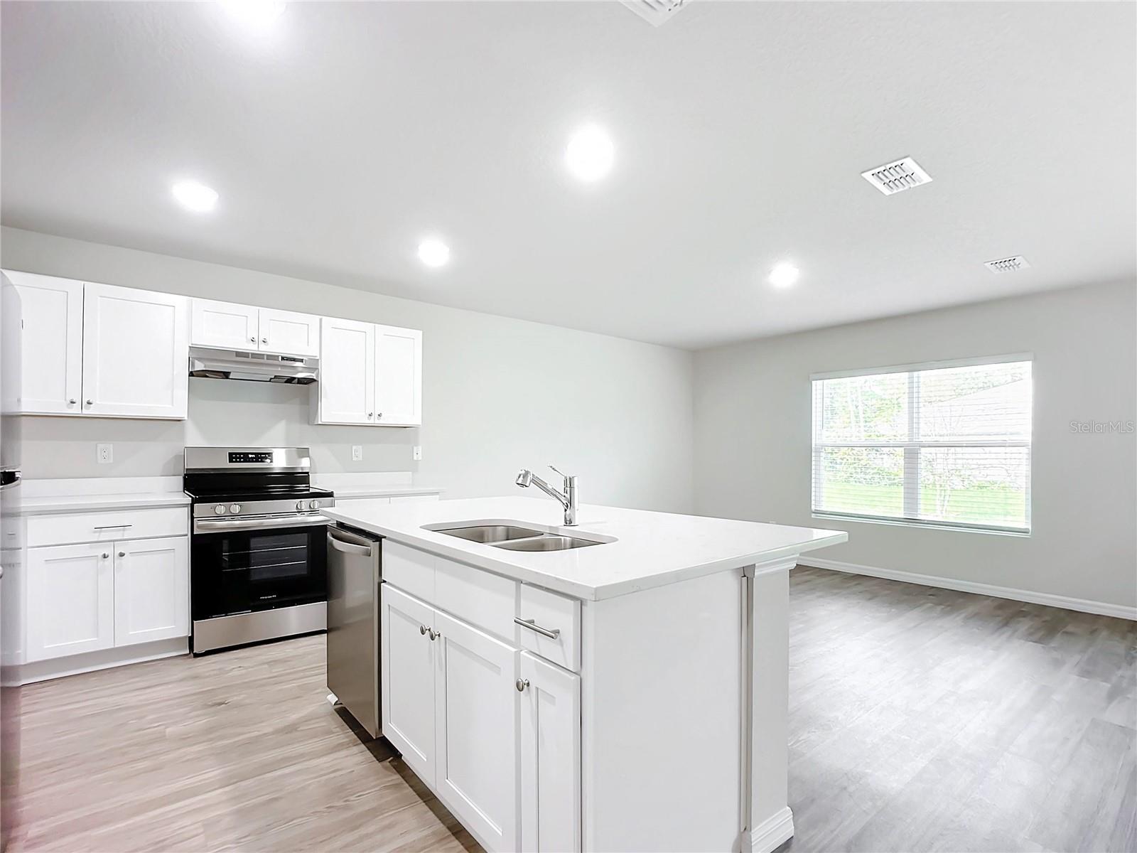 38 SLUMBER MEADOW TRL, PALM COAST, FL, 32164