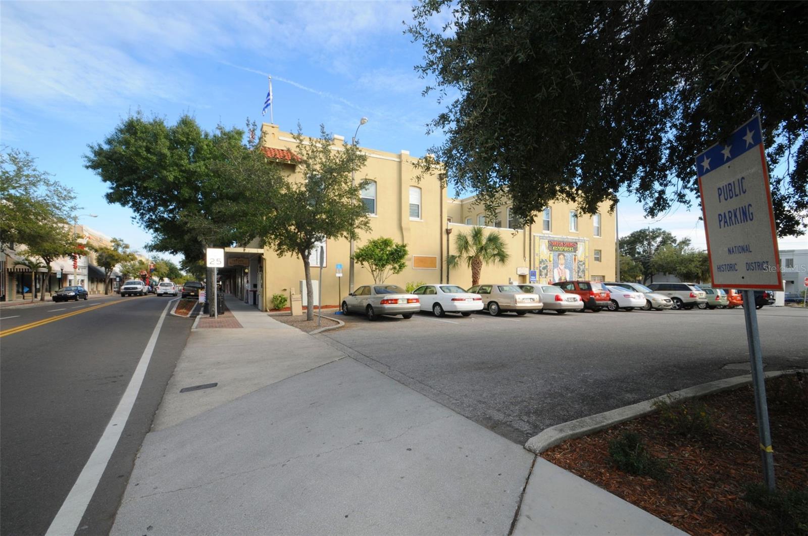 GROSSE AVE, TARPON SPRINGS, FL, 34689