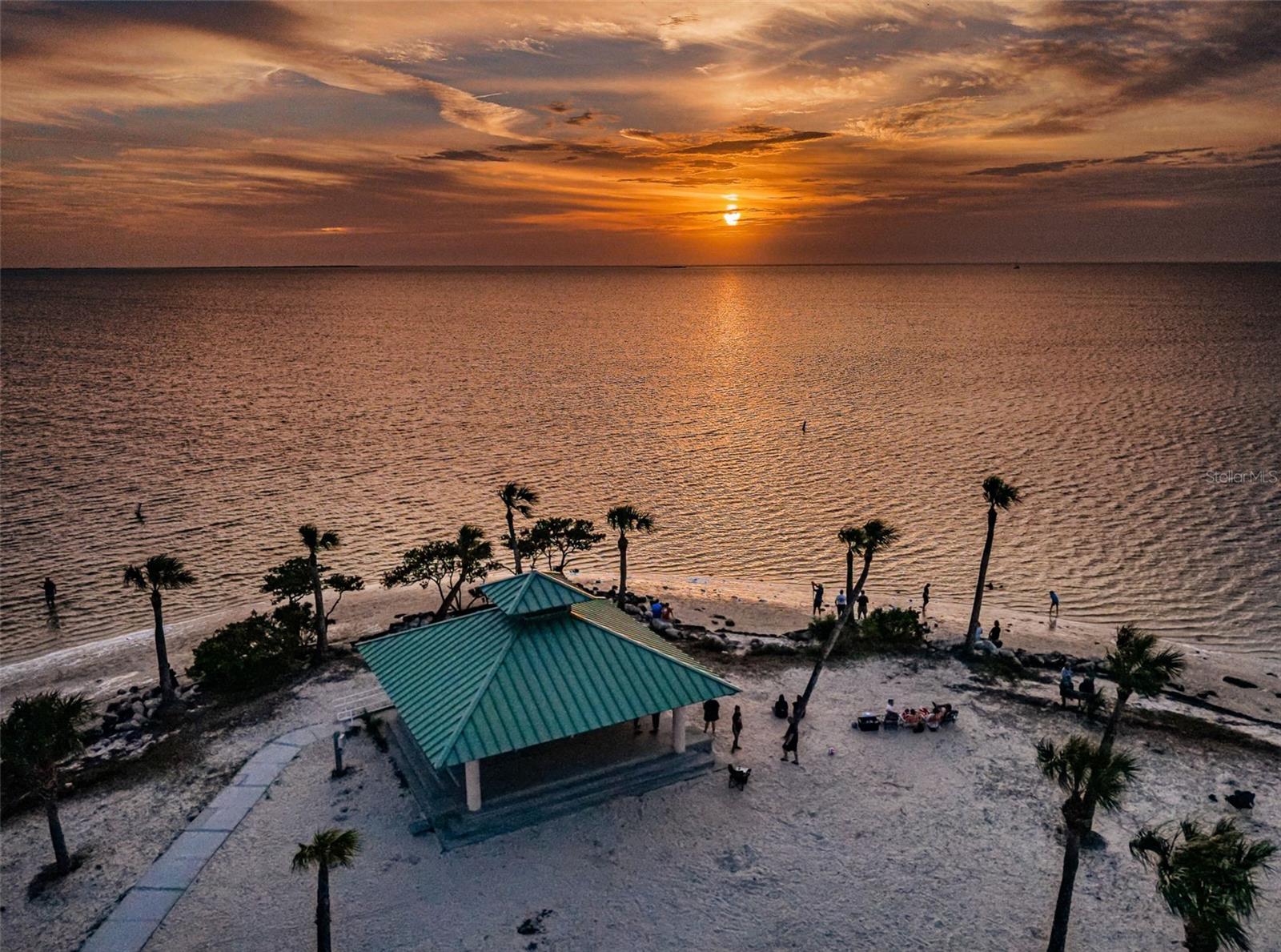 GROSSE AVE, TARPON SPRINGS, FL, 34689