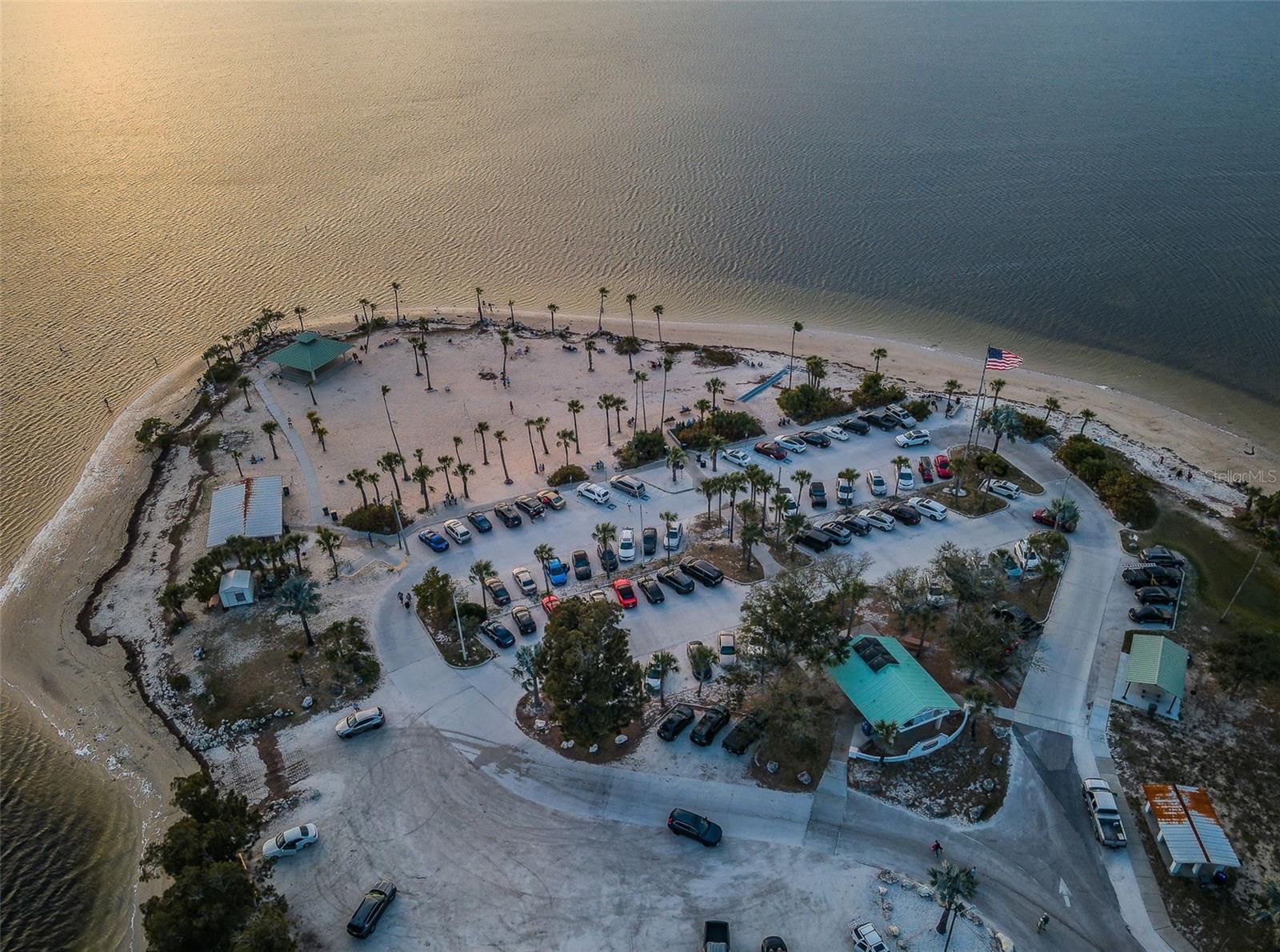 GROSSE AVE, TARPON SPRINGS, FL, 34689