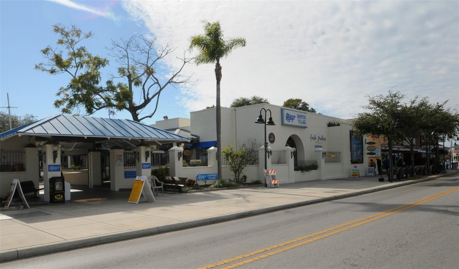 GROSSE AVE, TARPON SPRINGS, FL, 34689