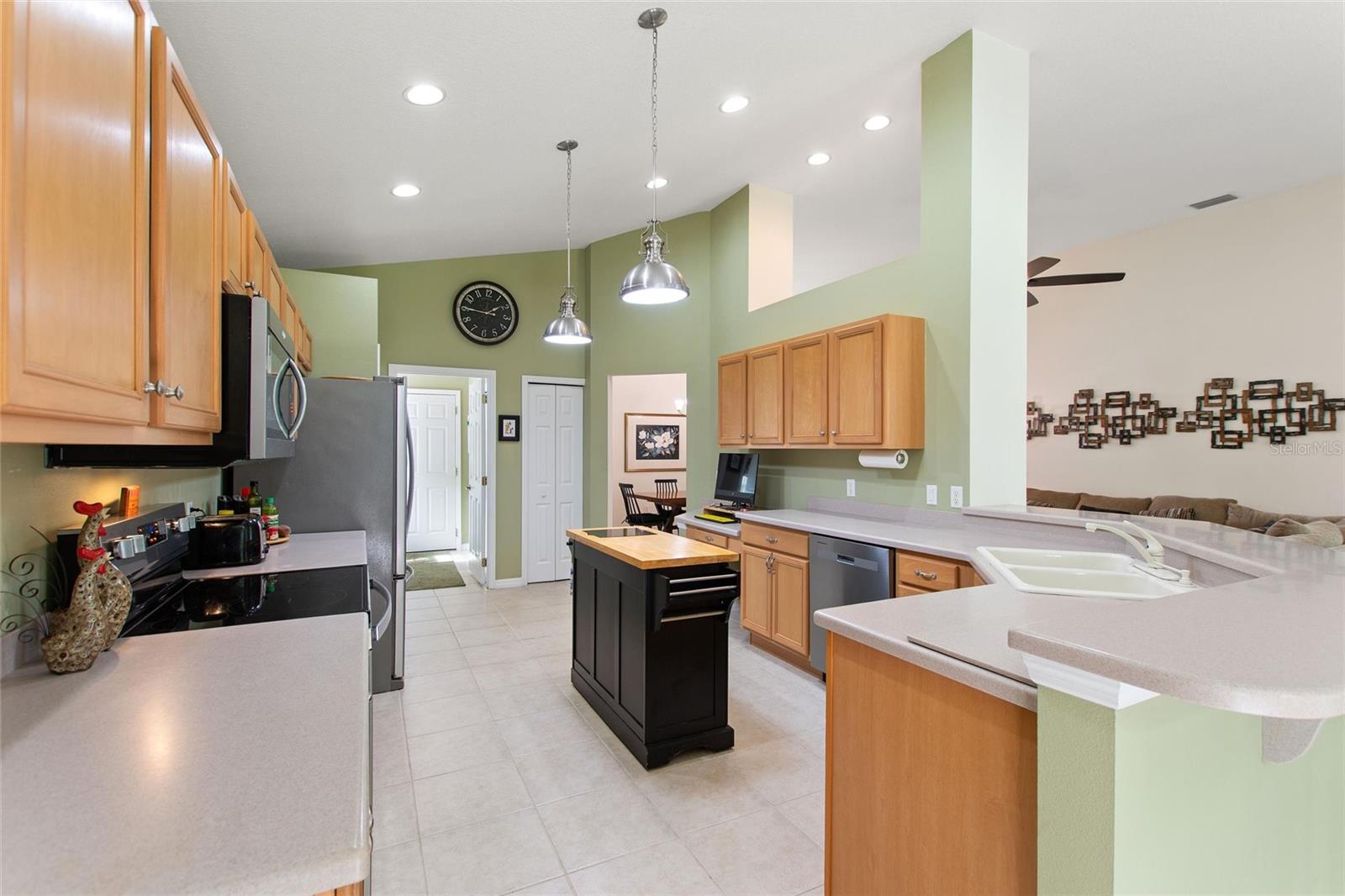 612 VISTA OAKS WAY, DAVENPORT, FL, 33837