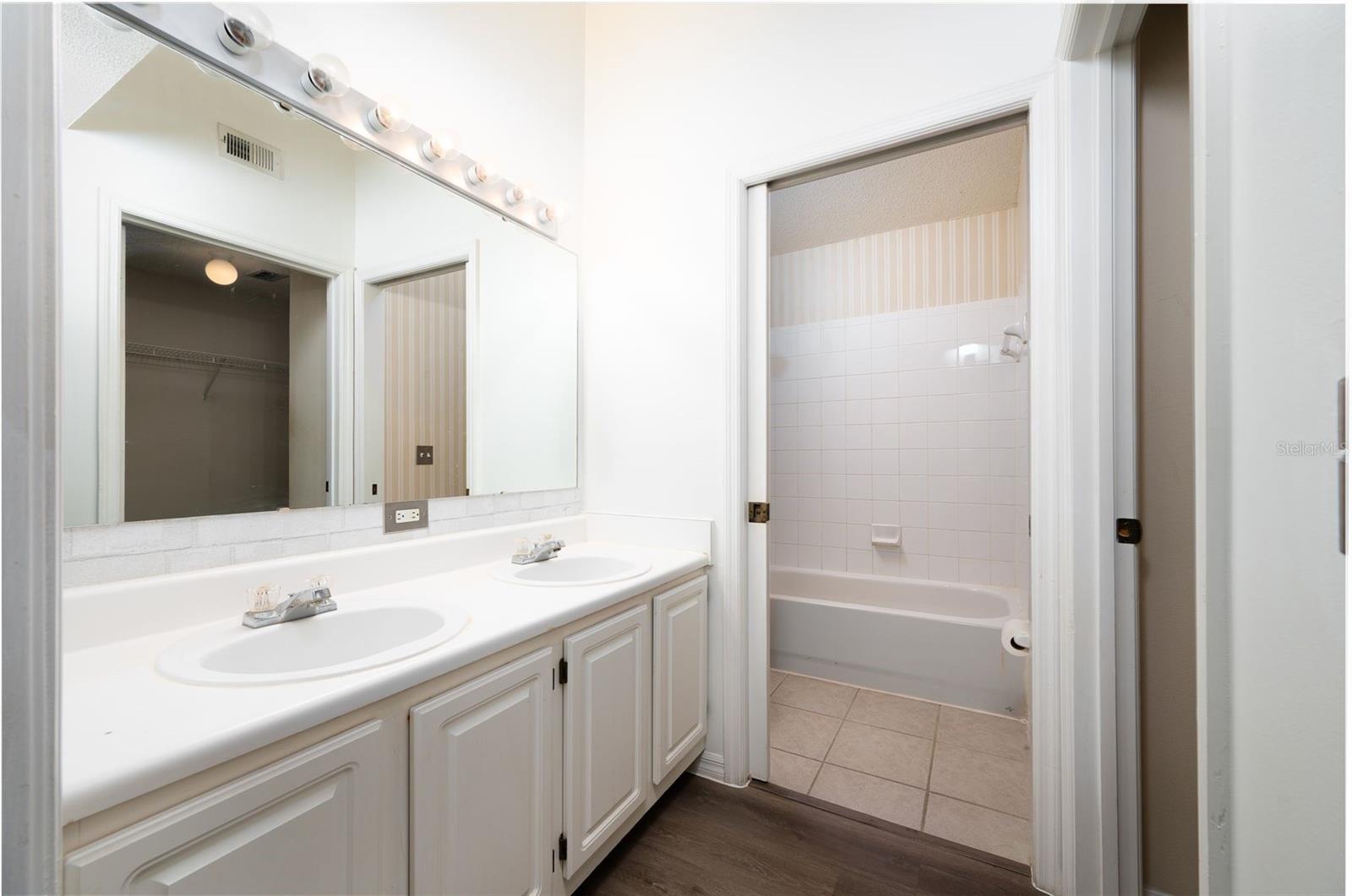 10000 SW 52ND AVE #188, GAINESVILLE, FL, 32608