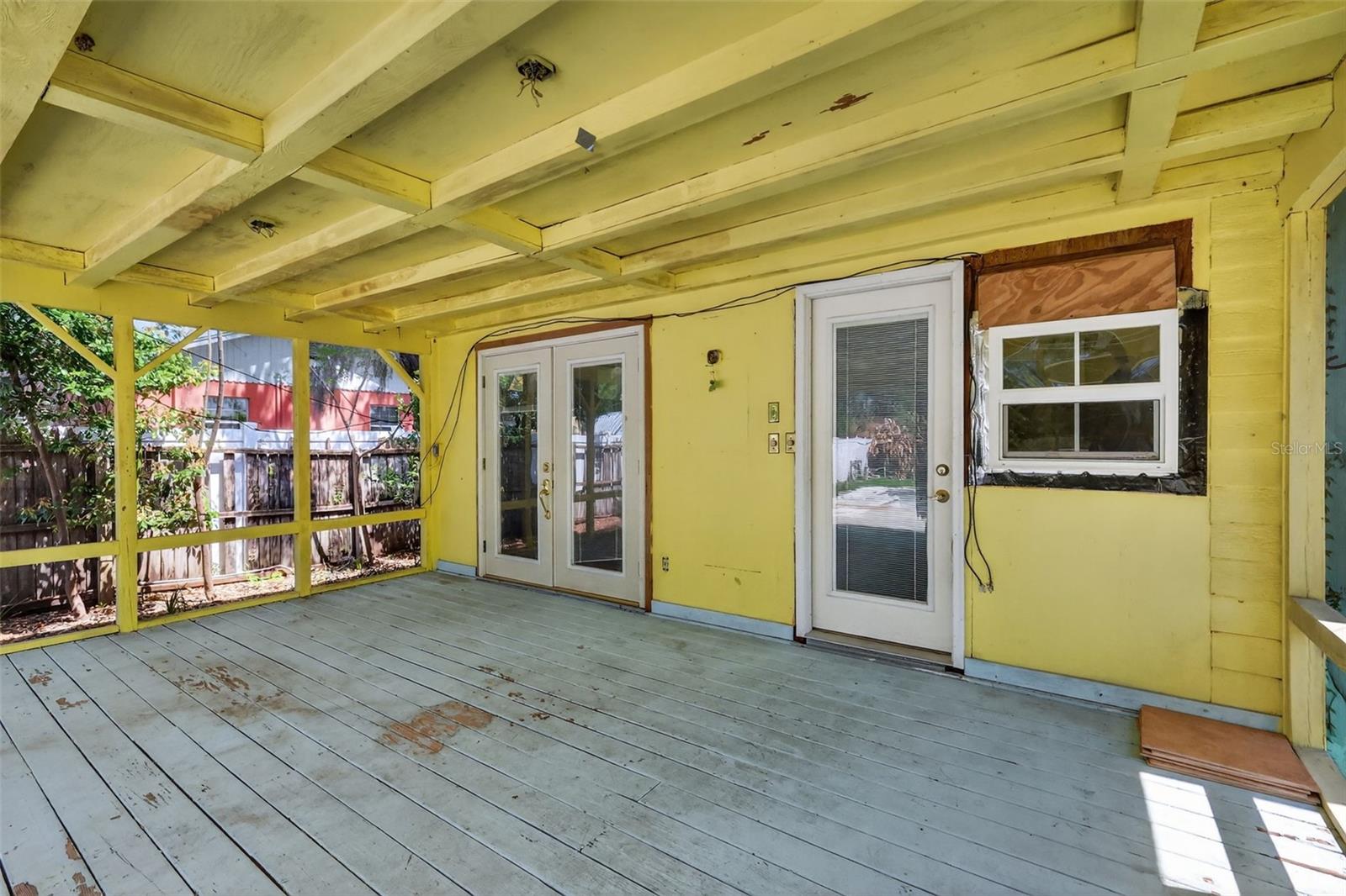 339 N CLAYTON ST, MOUNT DORA, FL, 32757