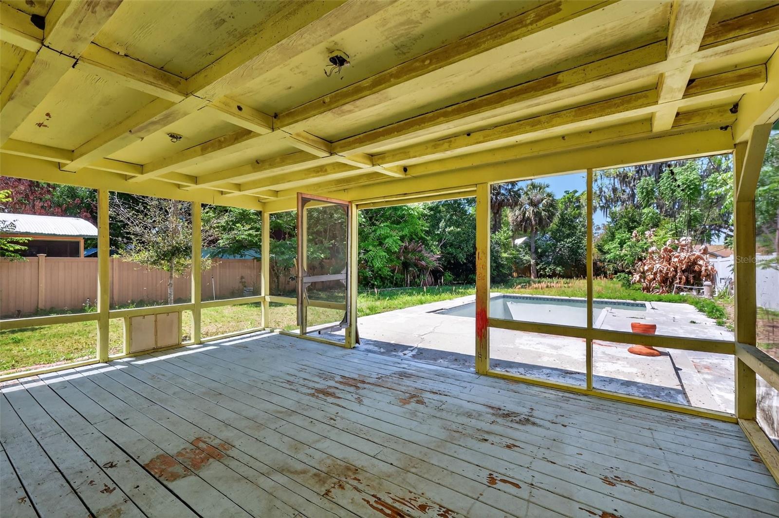 339 N CLAYTON ST, MOUNT DORA, FL, 32757