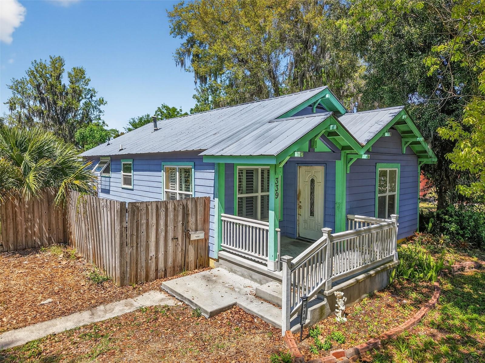 339 N CLAYTON ST, MOUNT DORA, FL, 32757