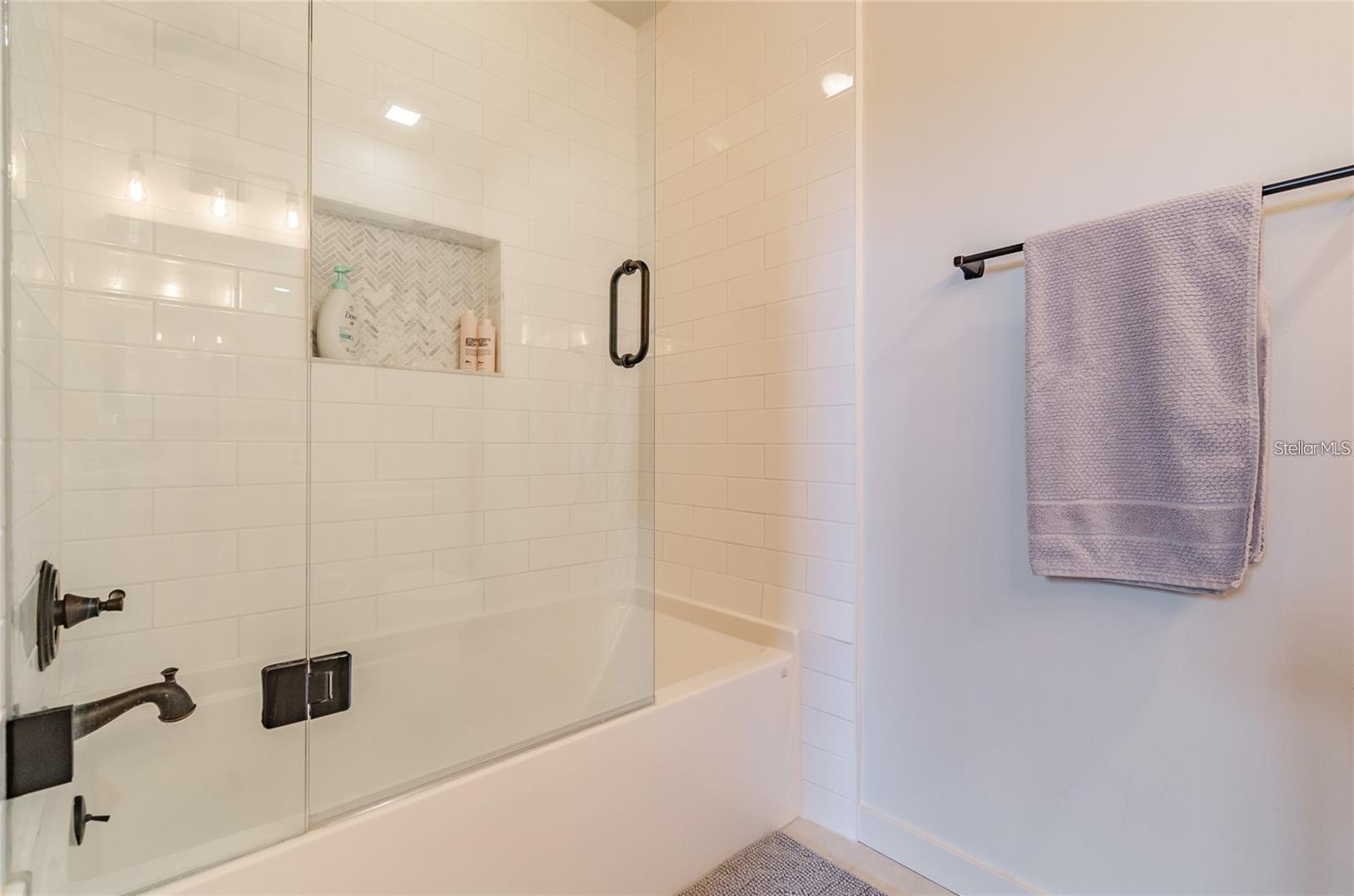 2001 E 2ND AVE #20, TAMPA, FL, 33605