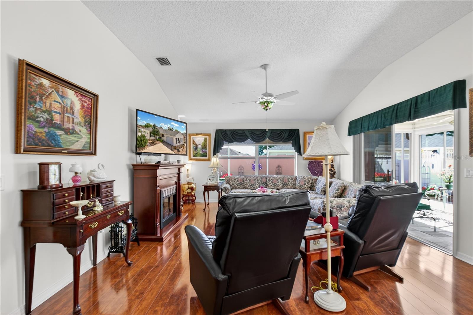 1147 ELIZABETH CT, THE VILLAGES, FL, 32162