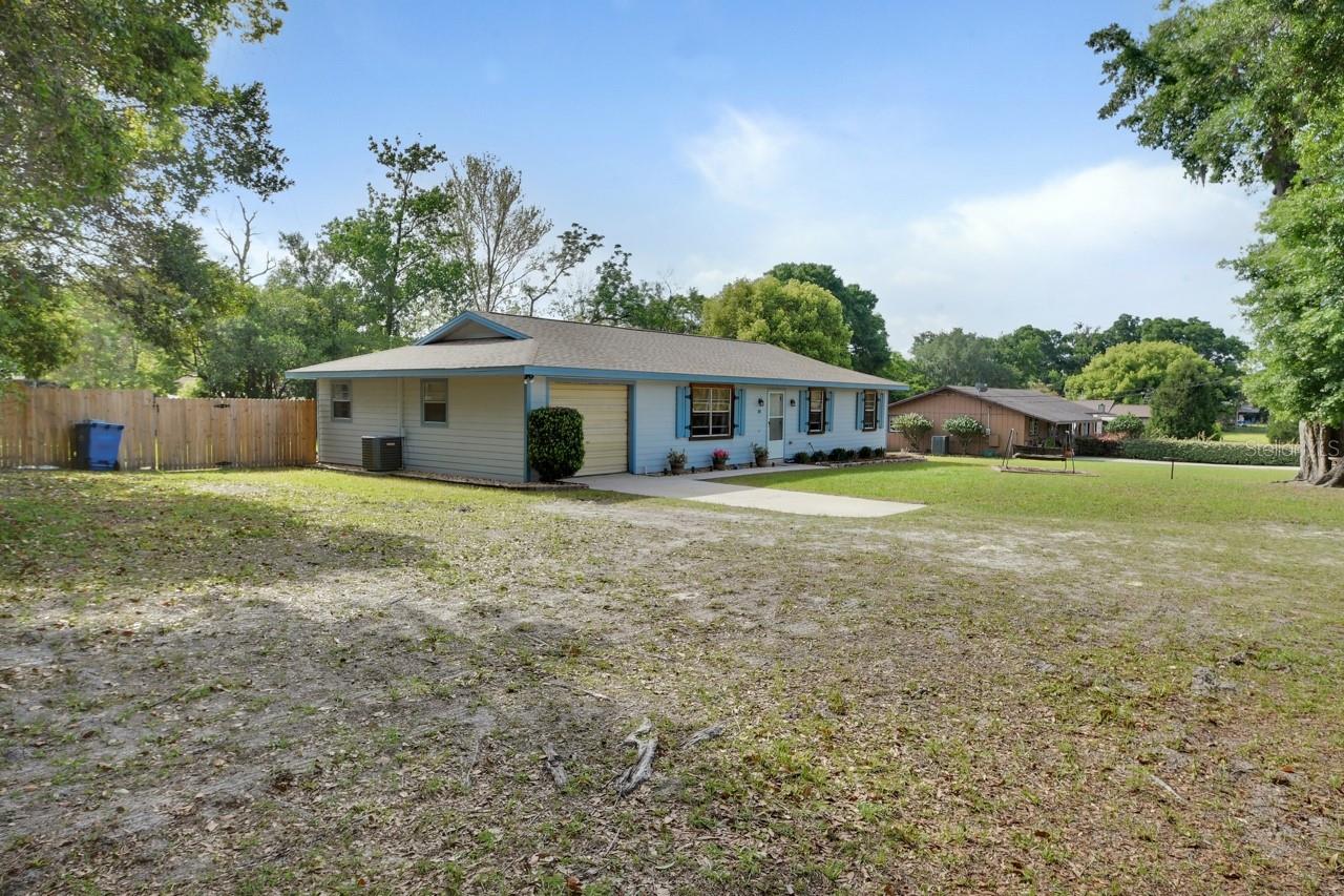 235 ROCKMOORE CT, DELAND, FL, 32720