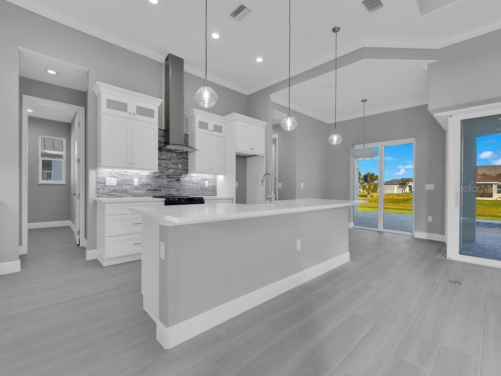 235 ROTONDA BLVD S, ROTONDA WEST, FL, 33947