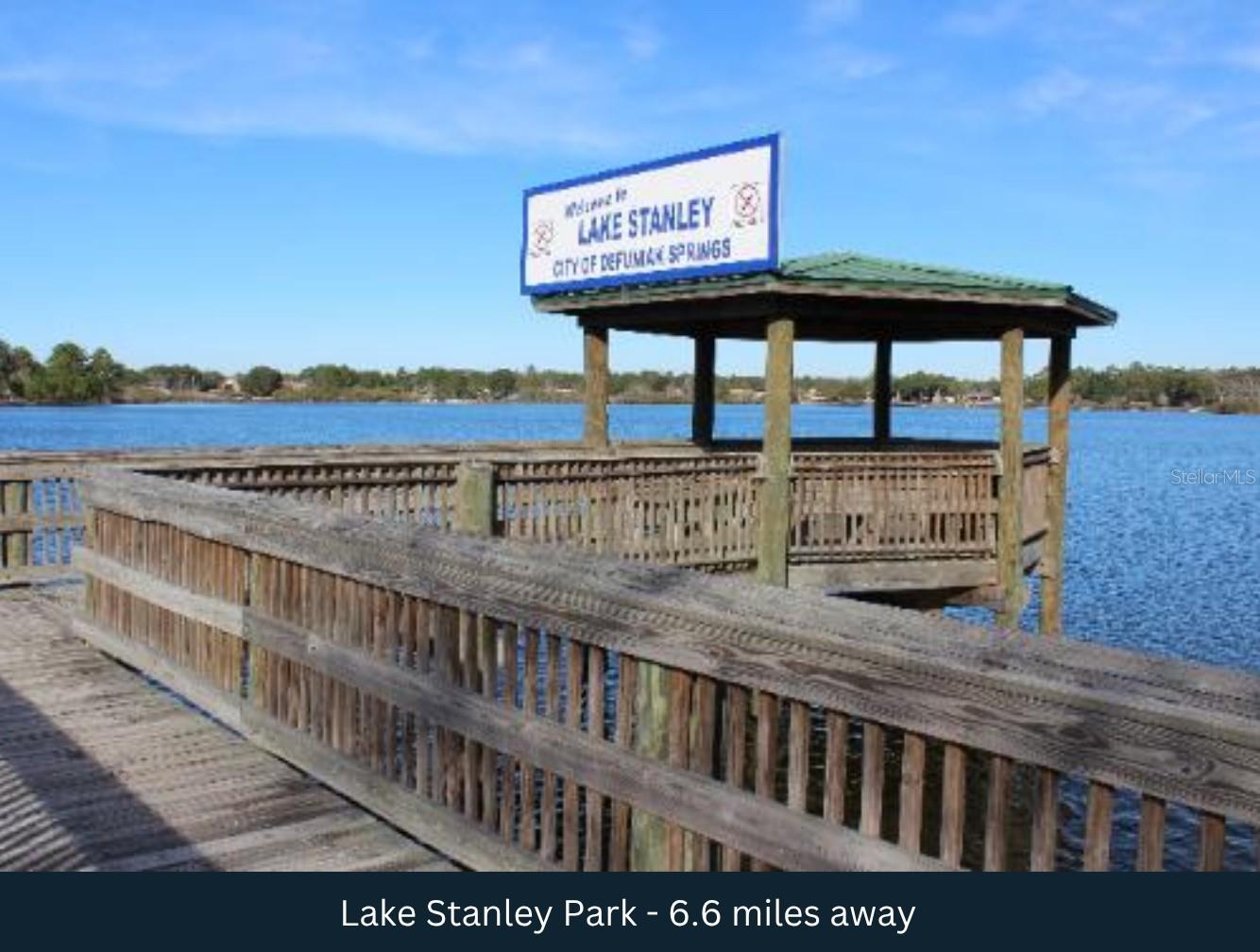 208 KINGS LAKE BLVD, DEFUNIAK SPRINGS, FL, 32433