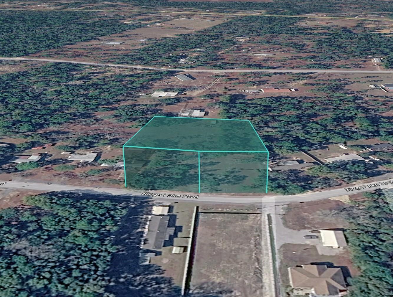 208 KINGS LAKE BLVD, DEFUNIAK SPRINGS, FL, 32433