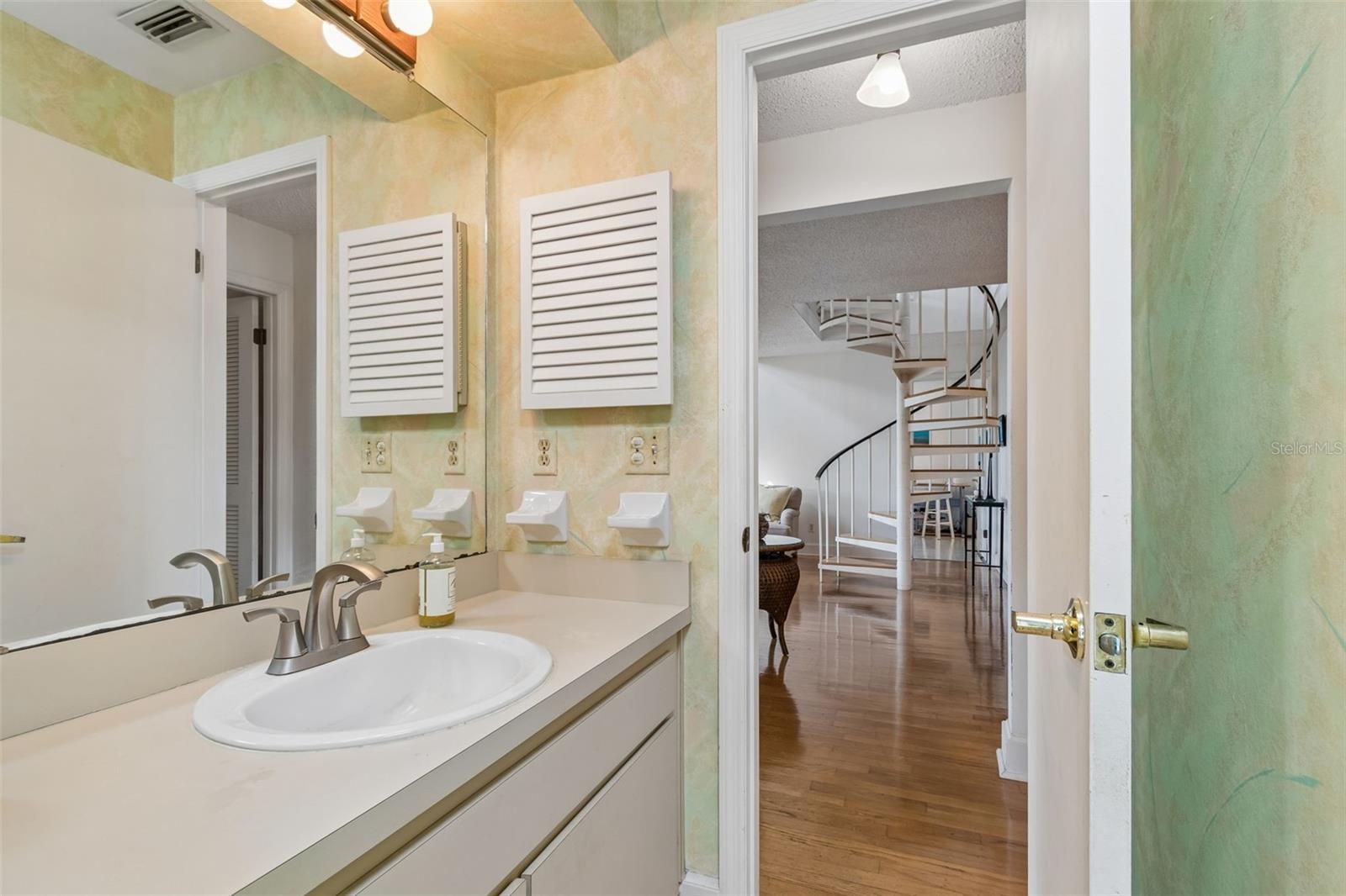 600 N MAYO ST, CRYSTAL BEACH, FL, 34681