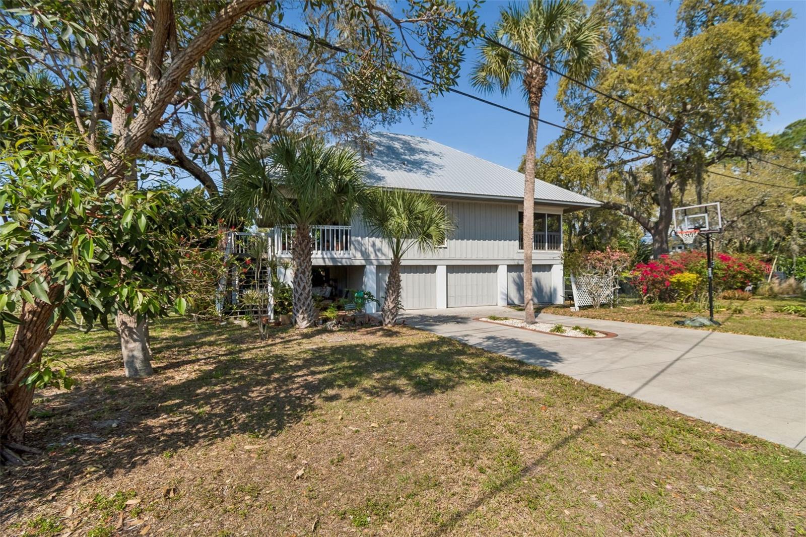 600 N MAYO ST, CRYSTAL BEACH, FL, 34681