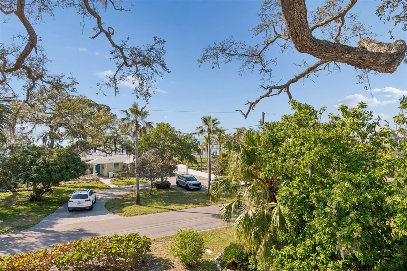 600 N MAYO ST, CRYSTAL BEACH, FL, 34681