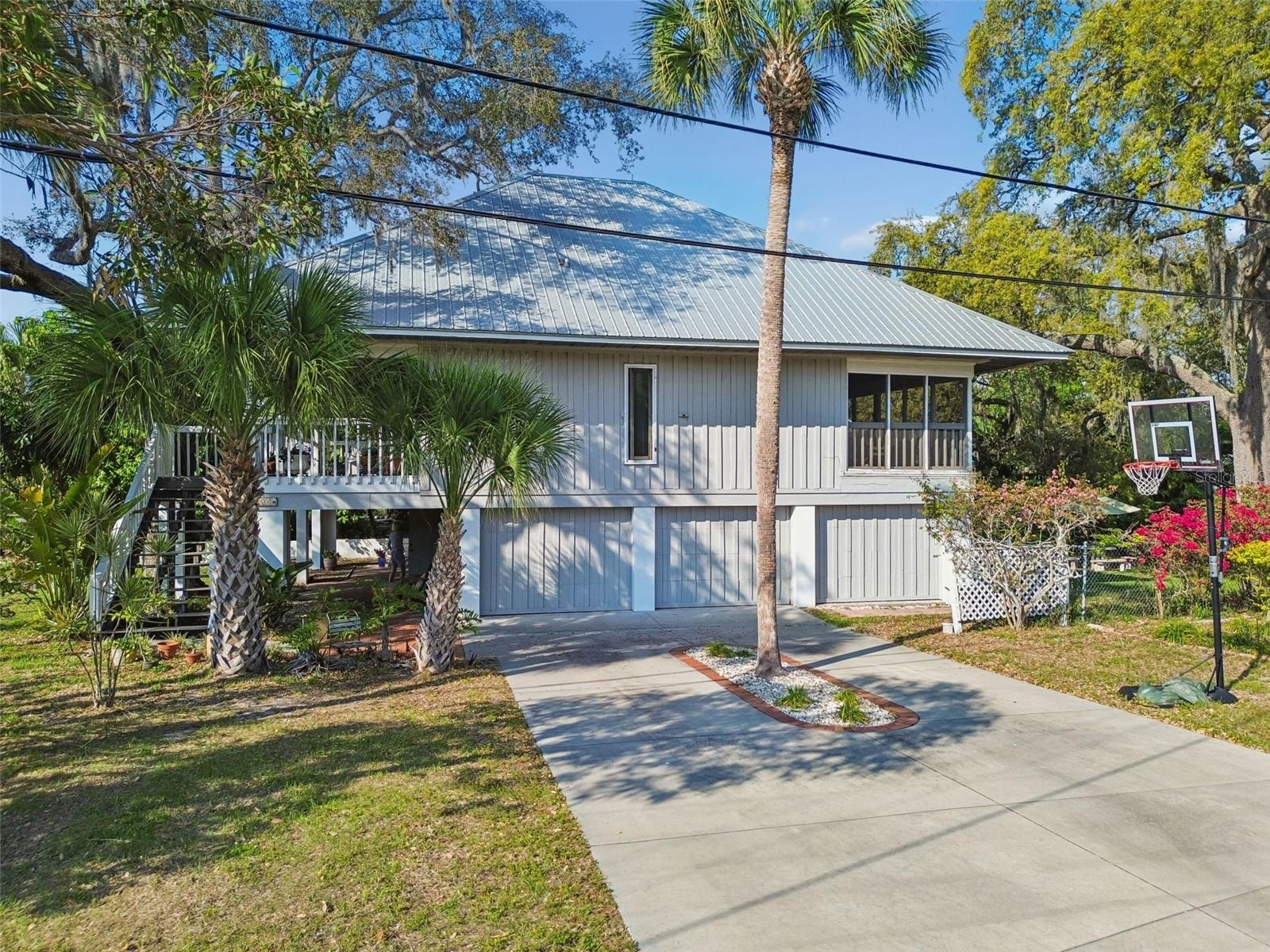 600 N MAYO ST, CRYSTAL BEACH, FL, 34681